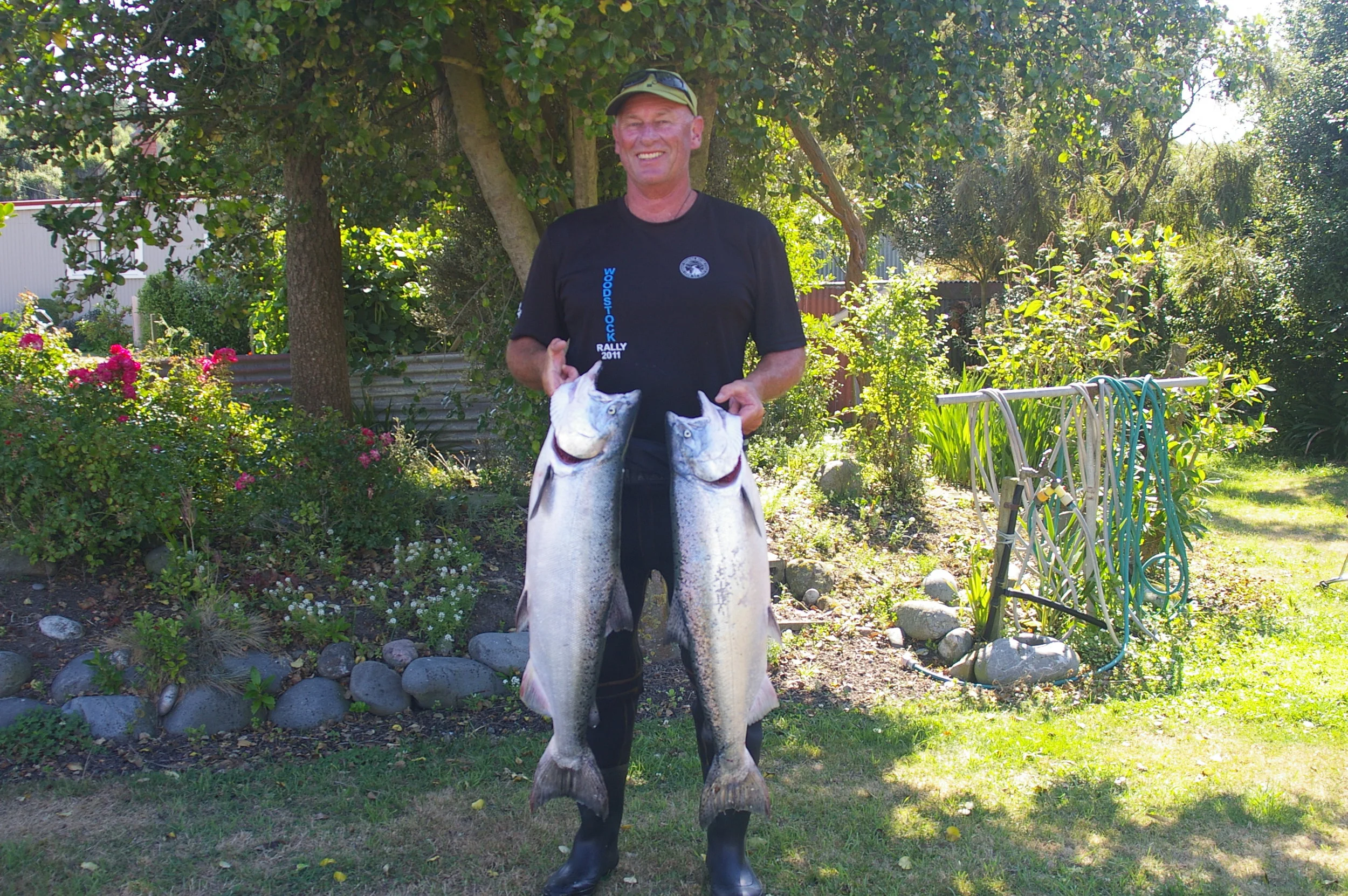 Leigh Two Fish Garden.JPG