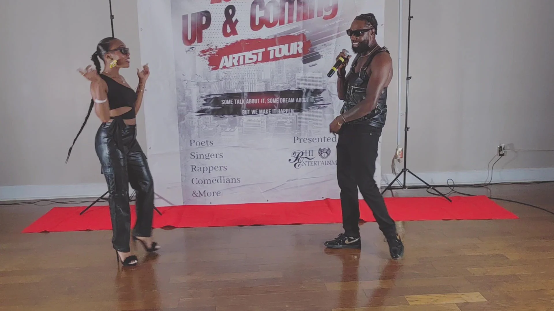 0830252004 - frame at 19m15s.jpg