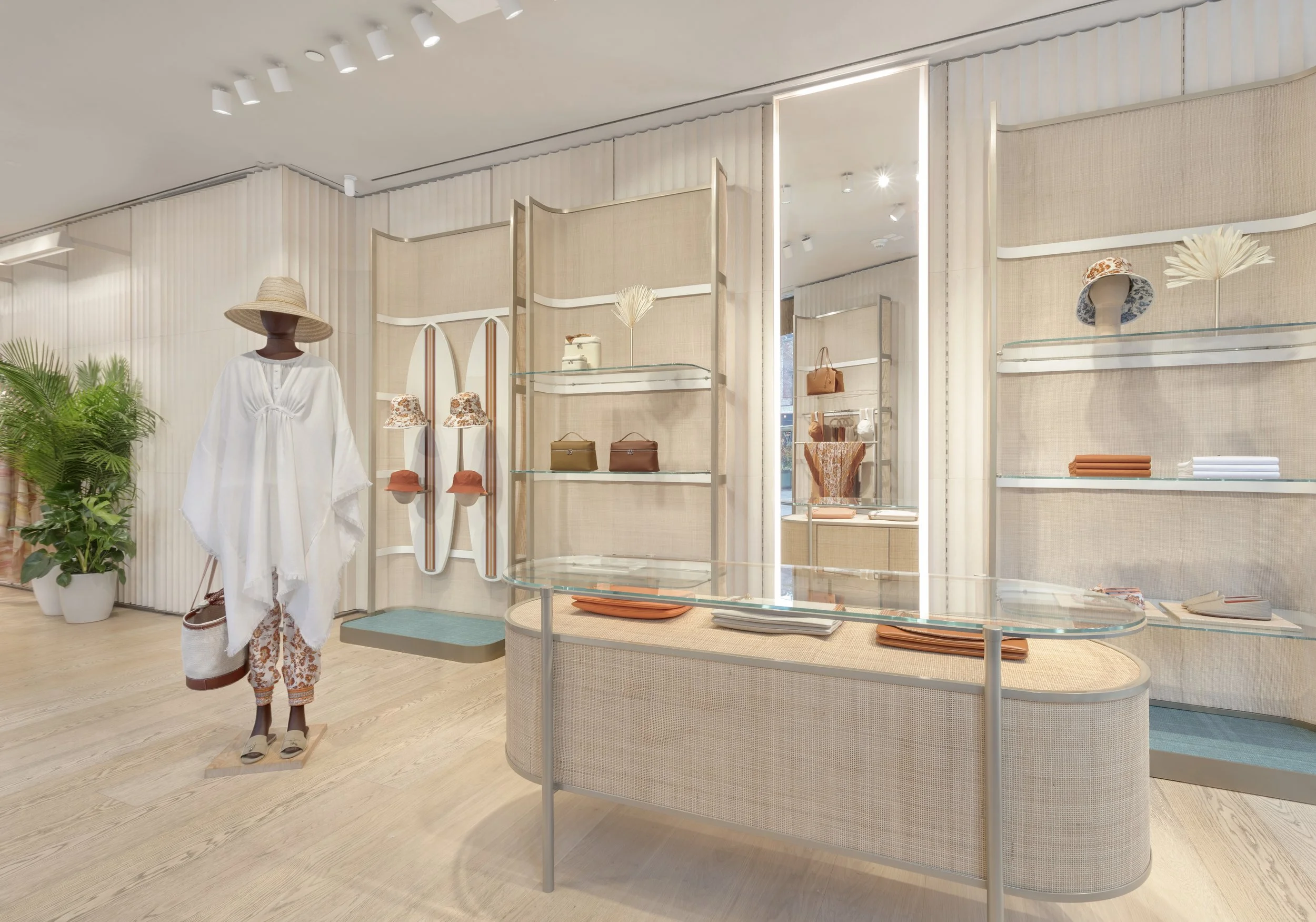 LP_Meatpacking_INT28 4586.jpg