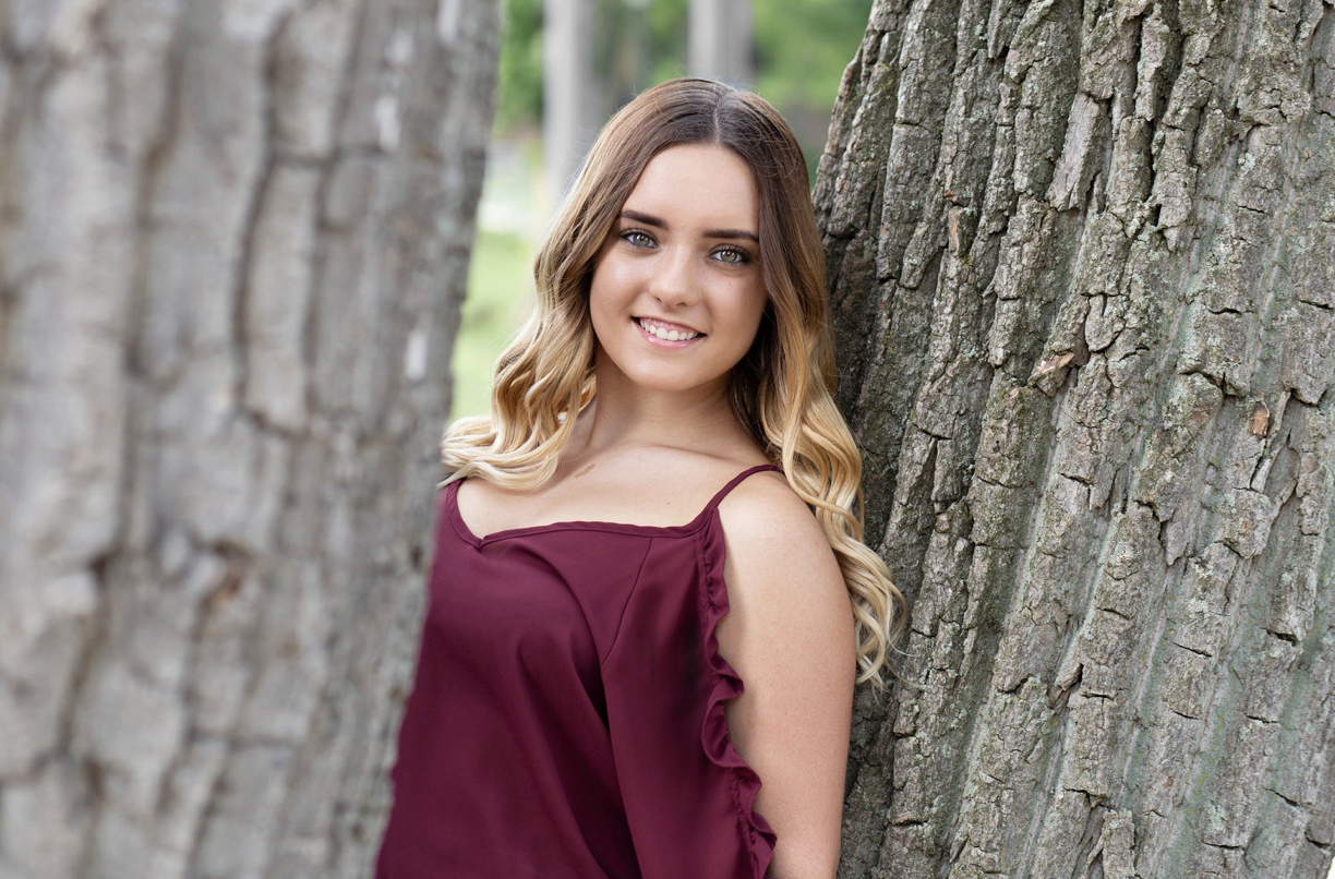 Aleasha Senior Portraits | Coe Lake Berea, Ohio | Cleveland Senior Portrait Photographer