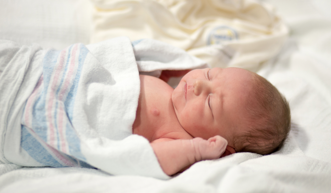 Welcoming Baby Z  | "Fresh 48" In-Hospital Newborn Session | Cleveland Newborn Photographer