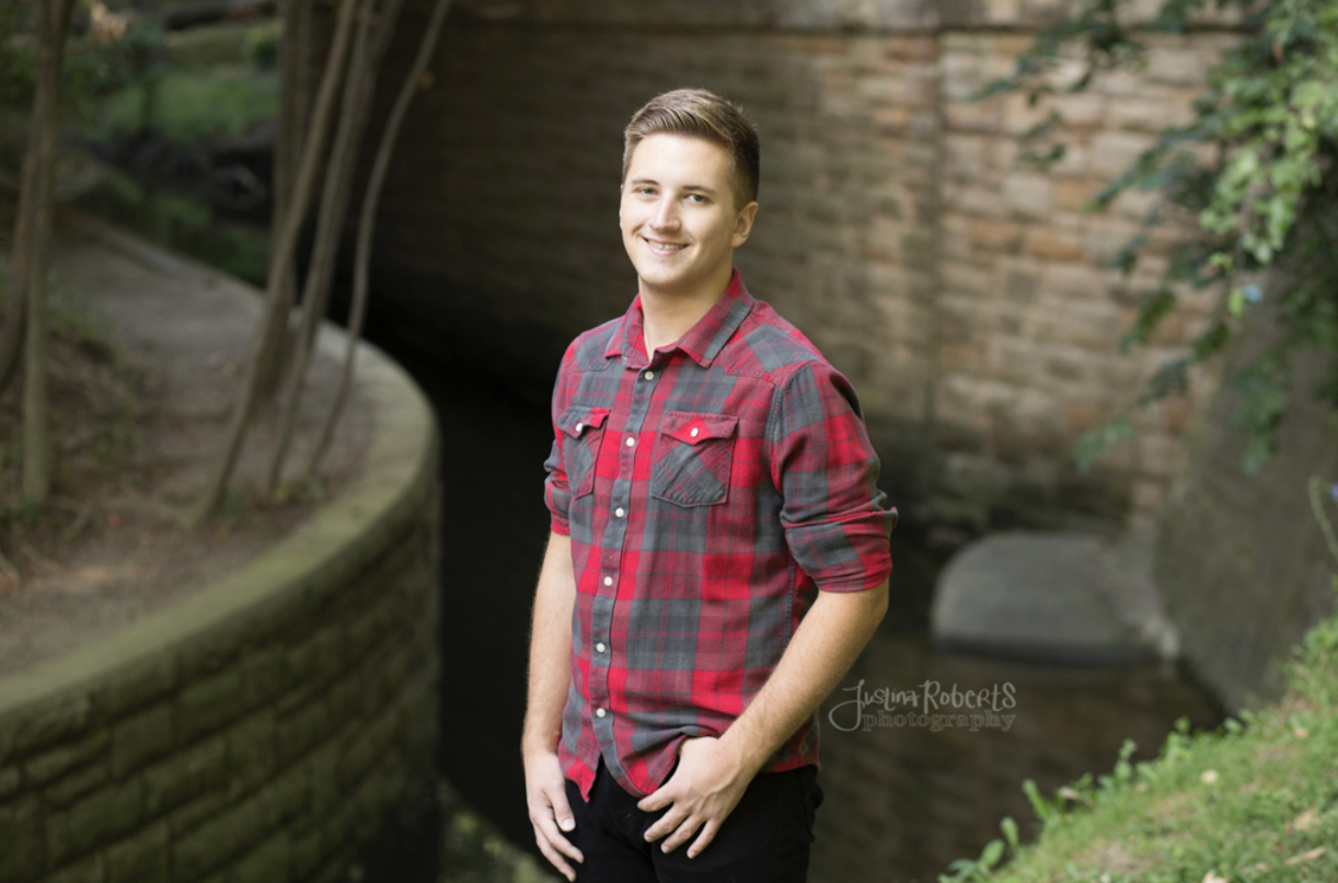 Joe Senior Portraits | Huntington Beach Park in Bay Village, Ohio | Cleveland Senior Portrait Photographer