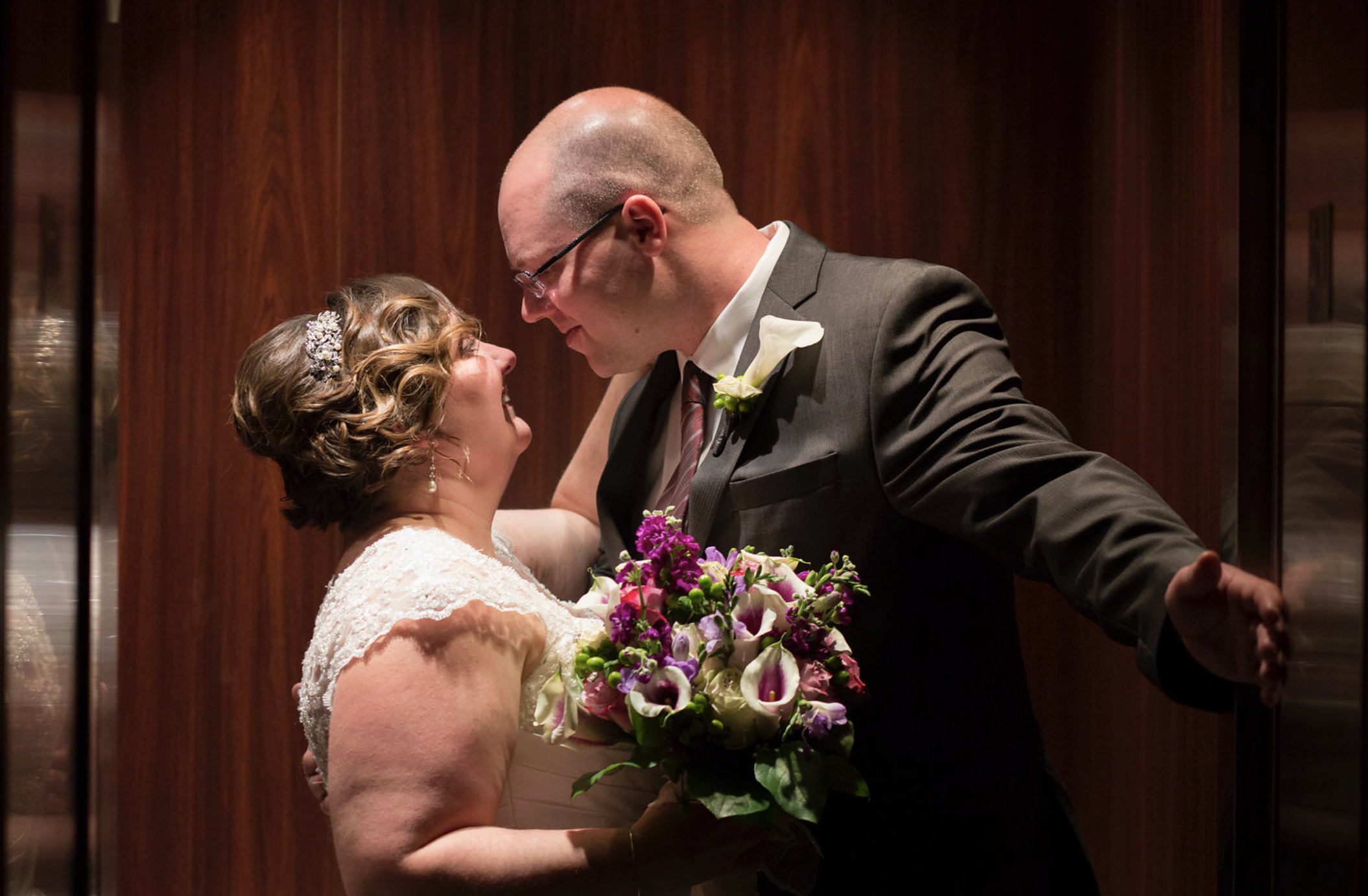 Kara &amp; Bruce Wedding | LockKeepers - Valley View, Ohio | Cleveland Wedding Photographer