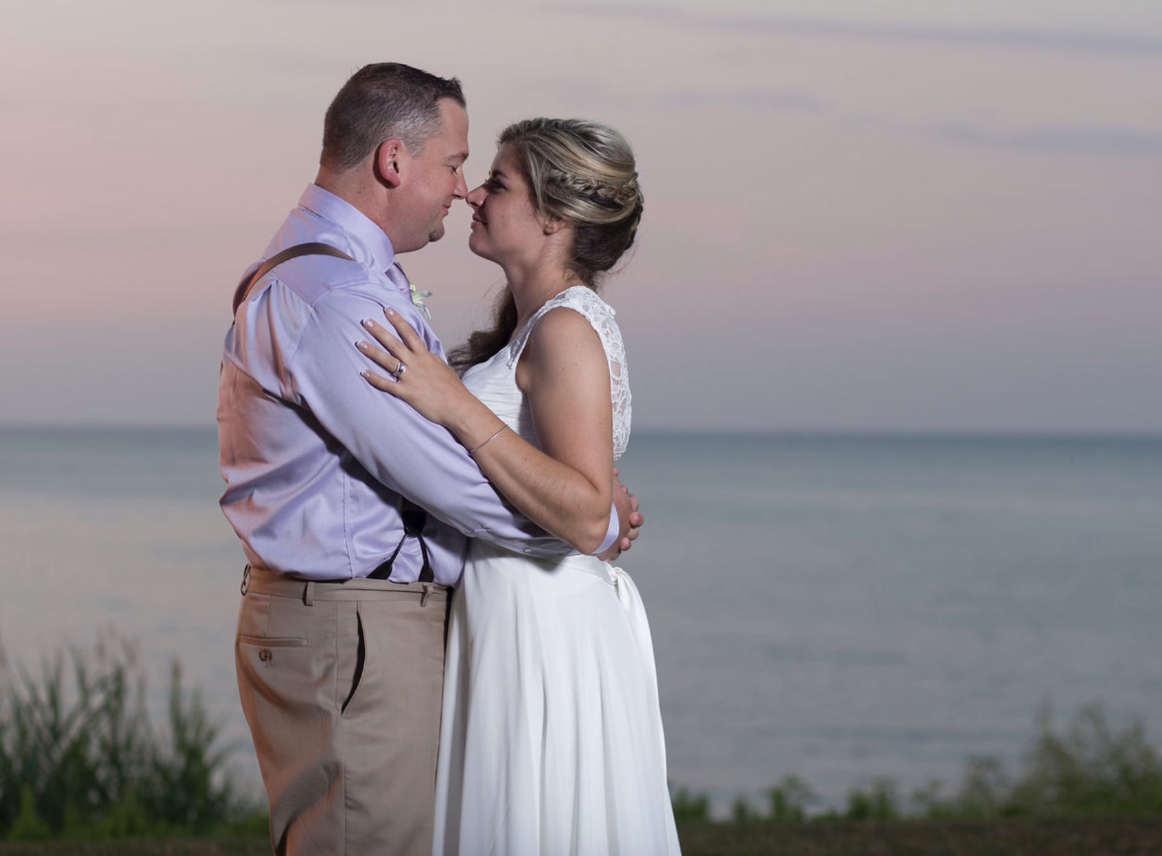 Doug &amp; Victoria Wedding | The Lodge at Geneva-on-the-Lake Geneva, Ohio | Cleveland Wedding Photographer