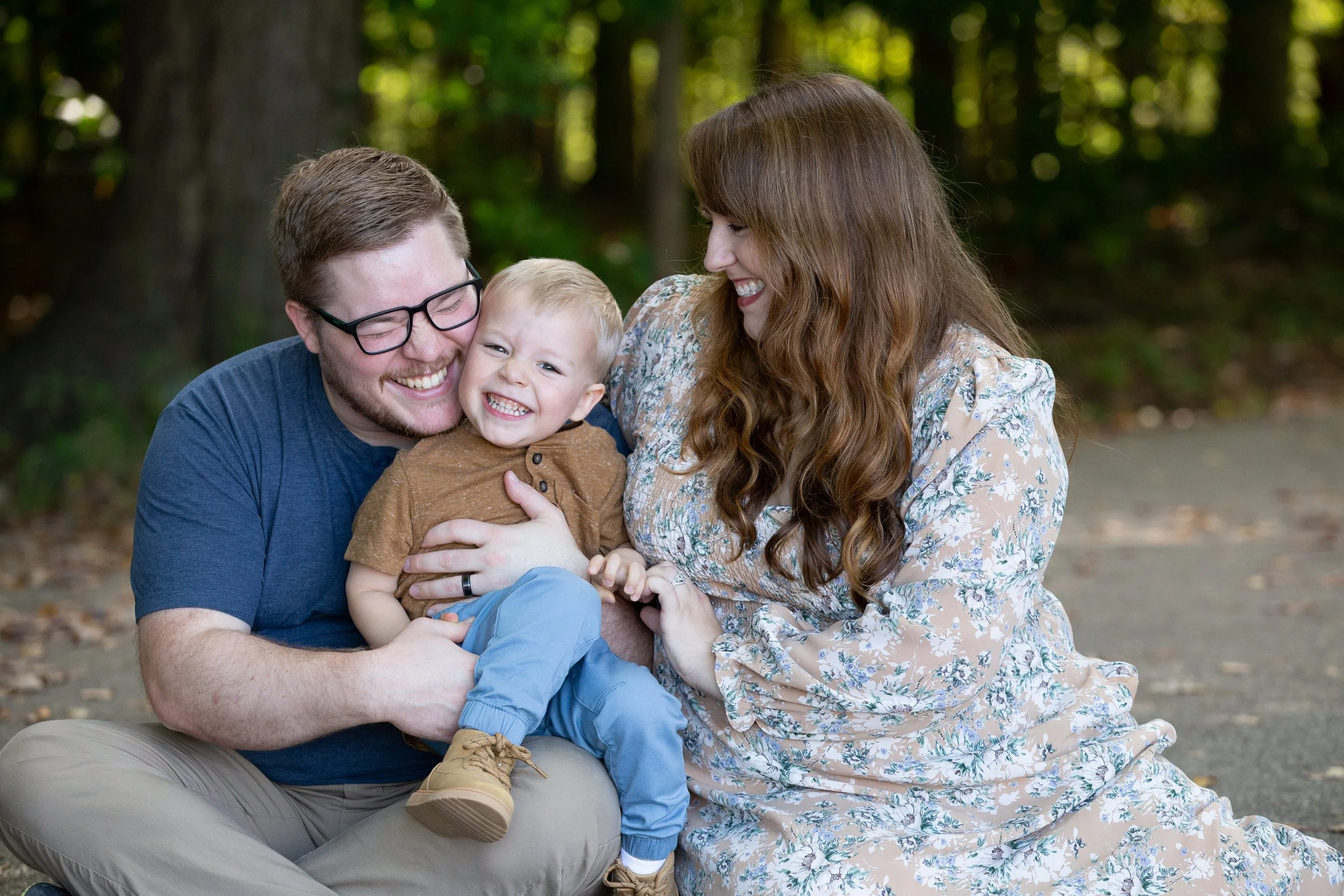 Family Portraits | Brunswick Lake Nature Preserve, Susan Hambley Nature Center | Brunswick Ohio Family Portrait Photographer