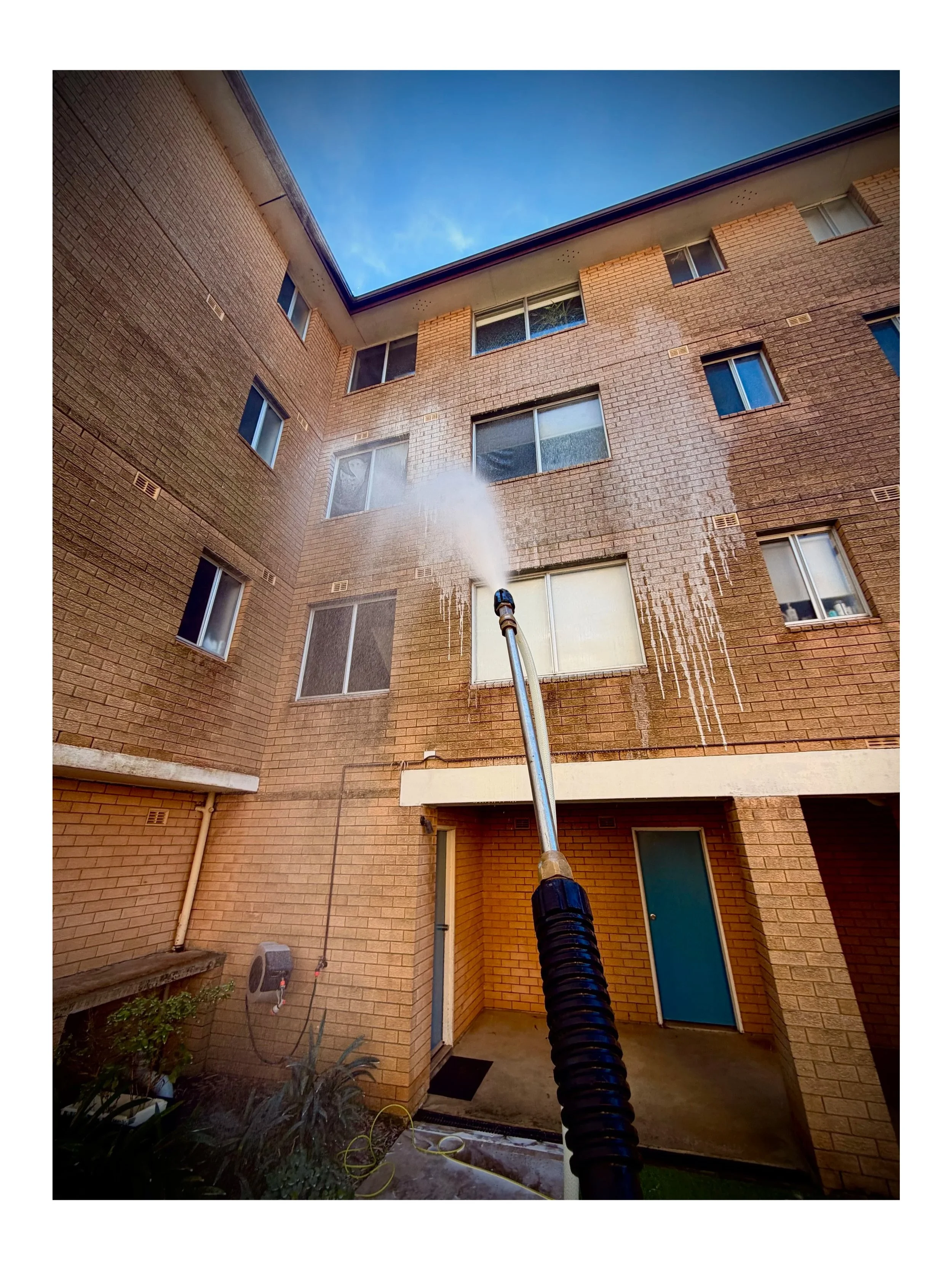 Strata Building Soft Wash in Cronulla 