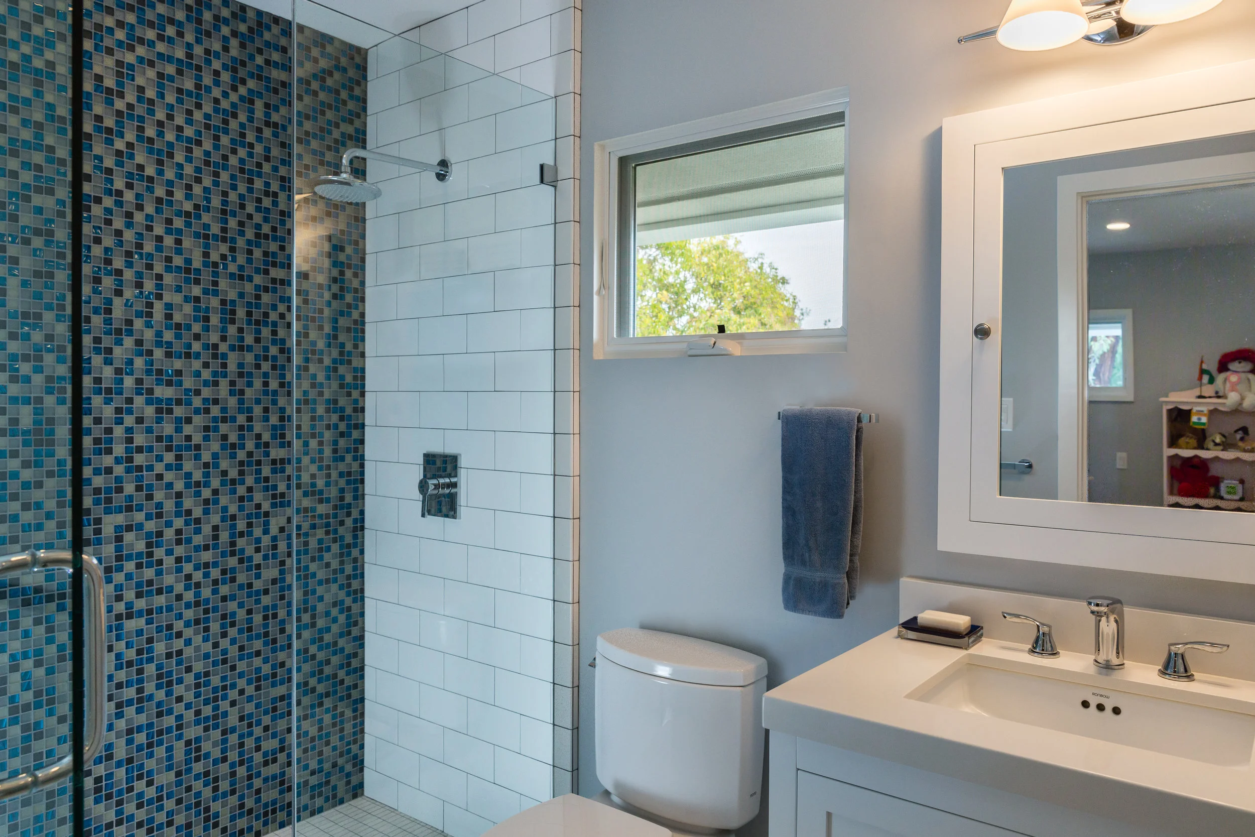 Crestview Dr | San Carlos