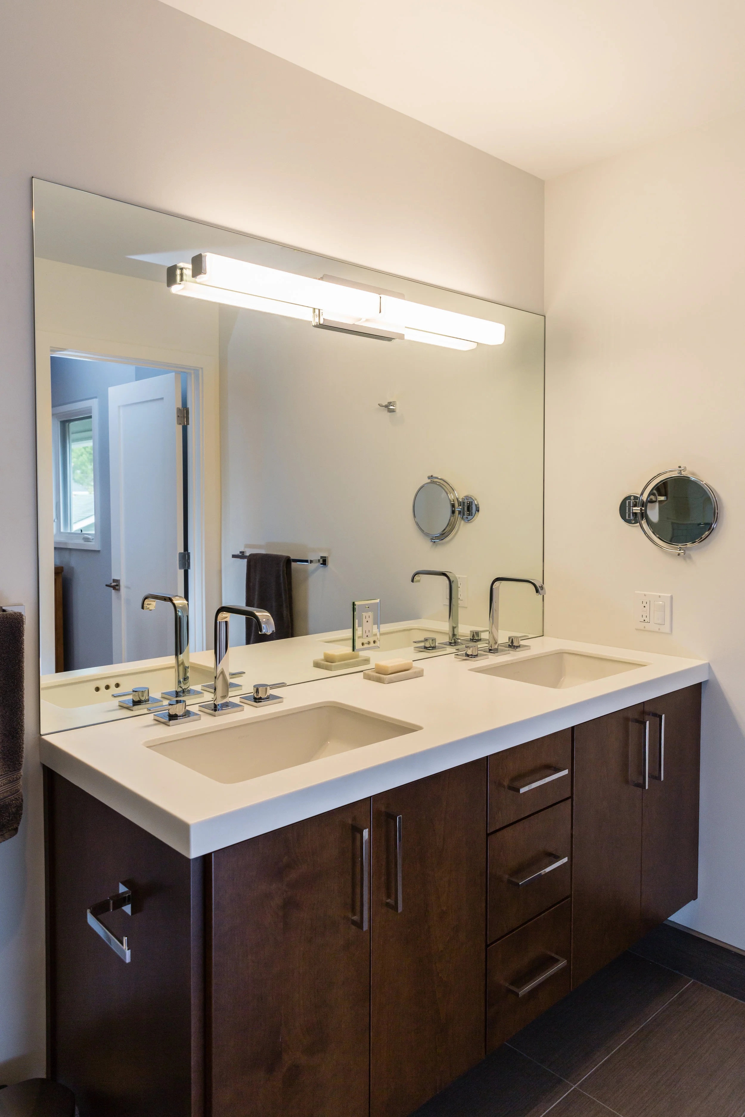 Crestview Dr | San Carlos