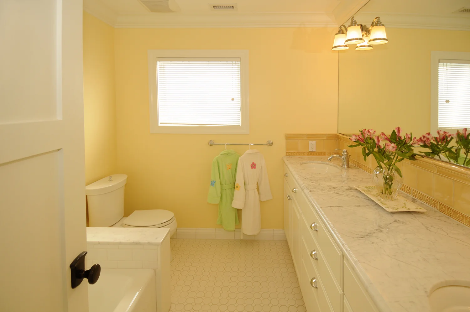 Lavender Ln | La Cañada