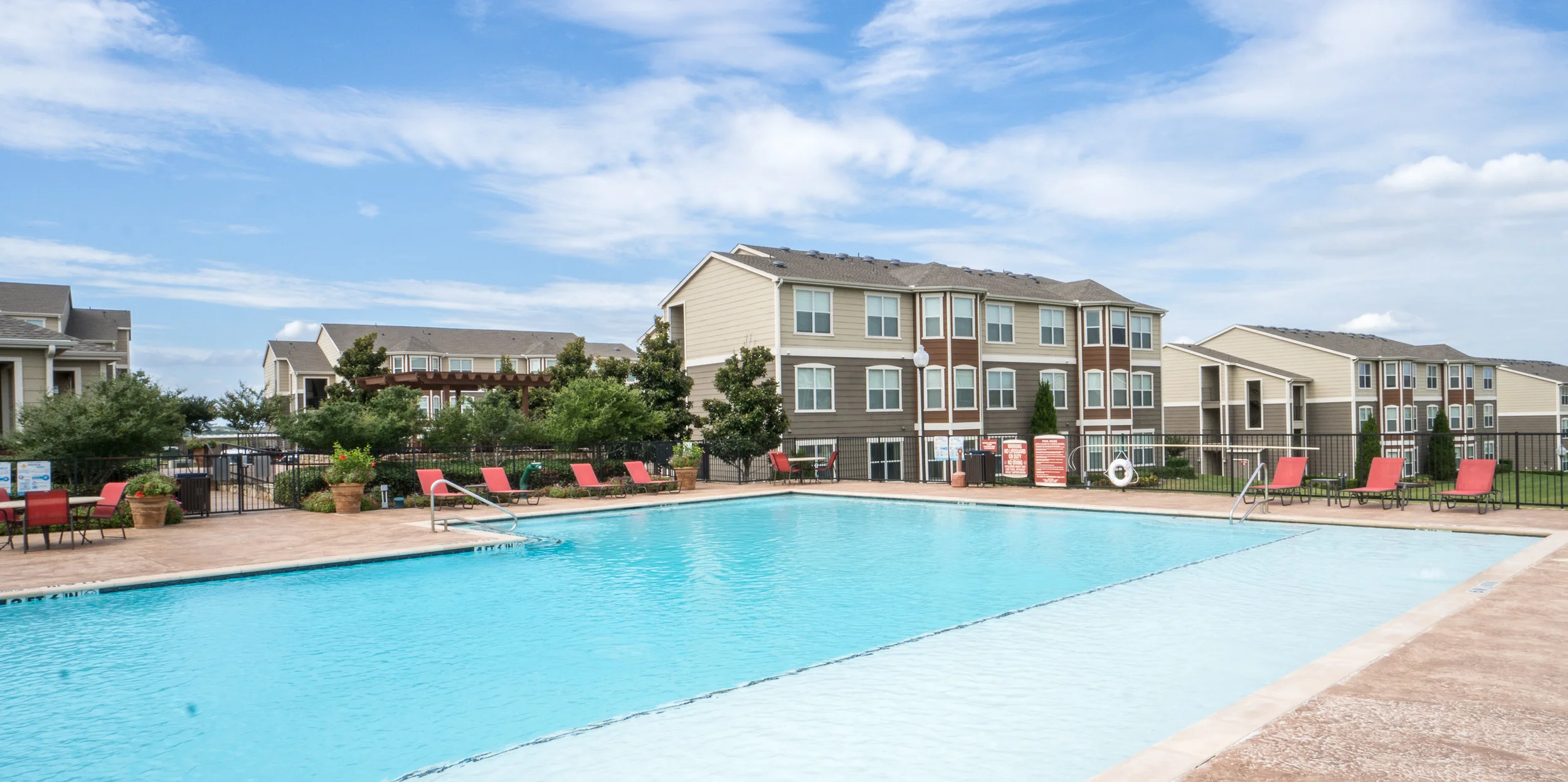 Communities photos 1 — Valiant Residential