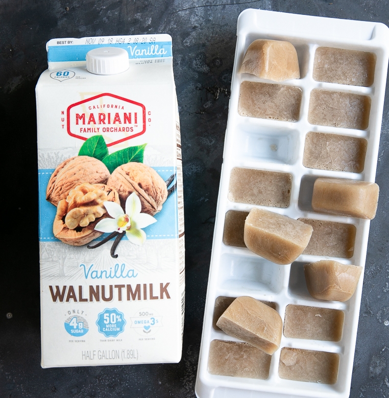 Walnutmilk-IceCubes.jpg