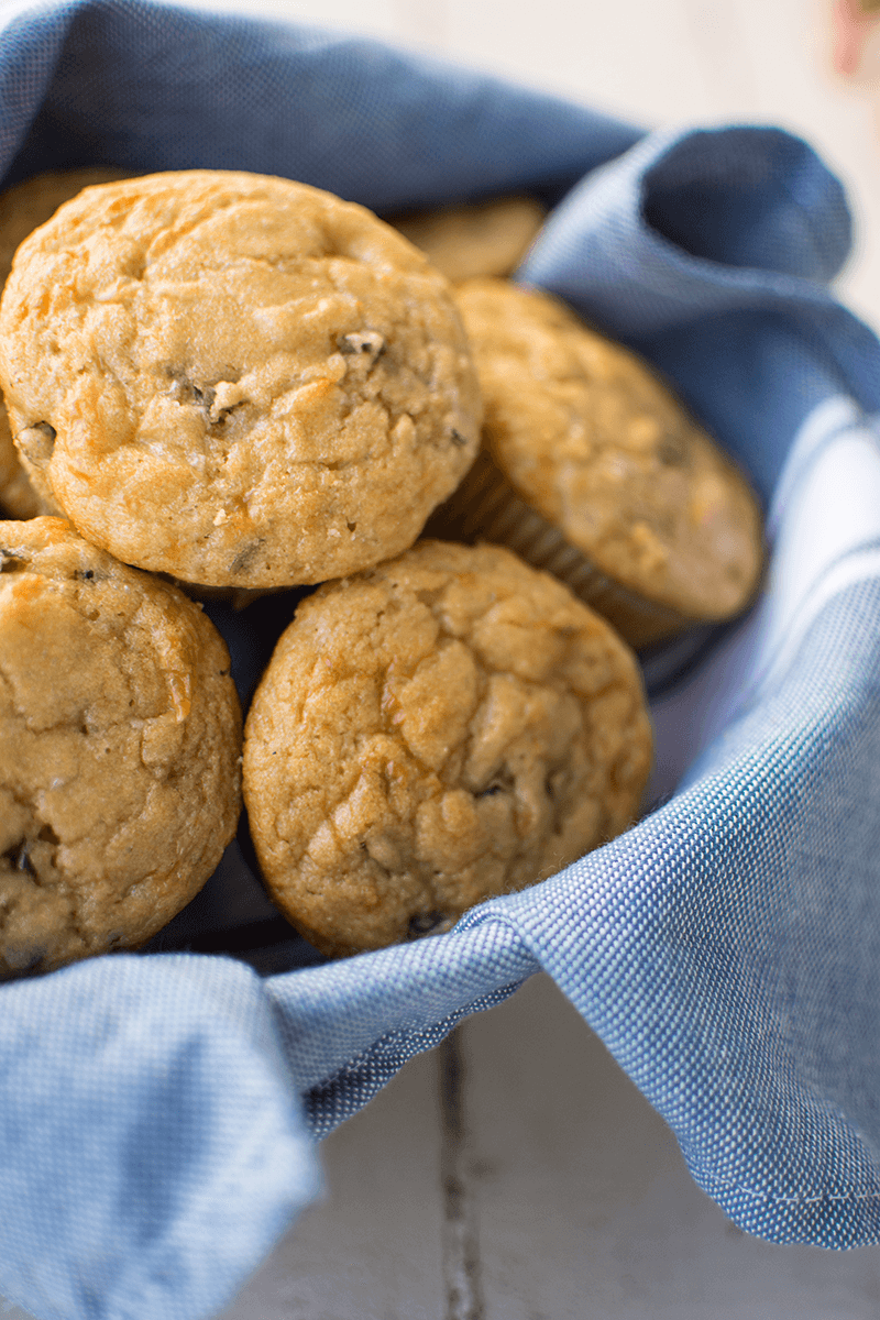 Jalapeño Pepper Jack Cornbread Muffins — Mariani Walnutmilk