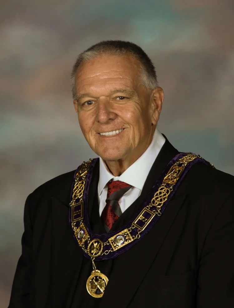 Grand Lodge Officers | Illinois Freemasonry — Illinois Freemasonry