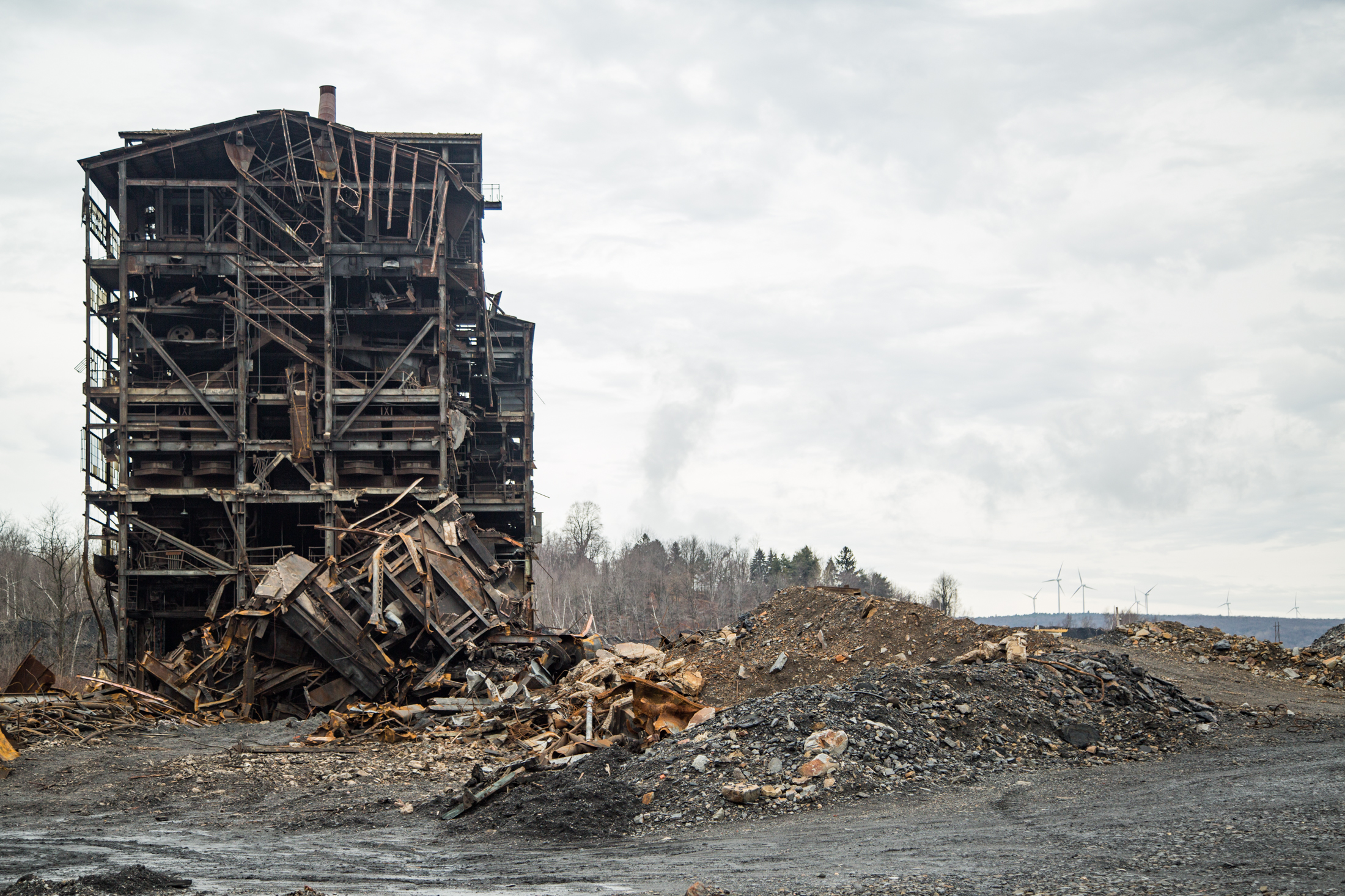  Pennsylvania is known for their coal. The mountains are rich in anthracite and bituminous coal. Because of this, coal mines began popping up around the state before it was even a state.      