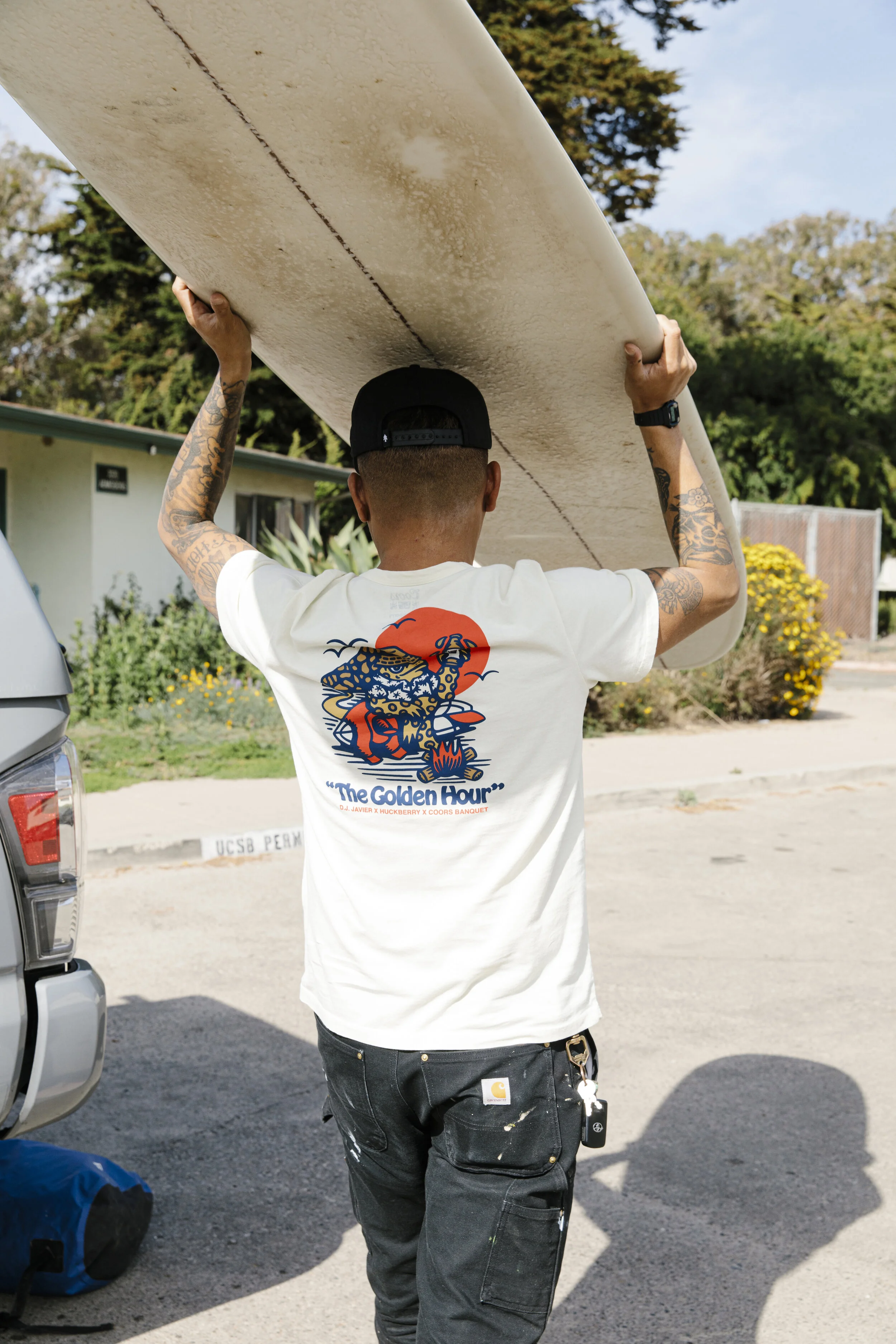 70337_Coors_Graphic Tee 2_Off White_Lifestyle_01.jpg