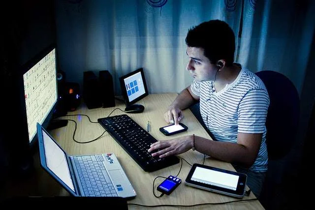 AccessingTechnology.jpg
