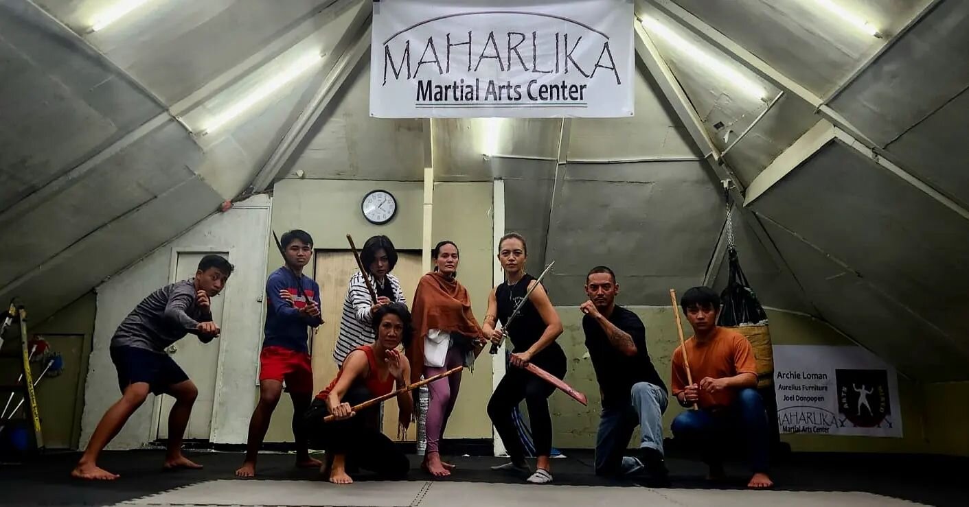 ᜃᜎᜒ Kali Training in Baguio City ⚔️ 

ᜐᜎᜋ salamat Maharlika Martial Arts Center and Sir Eric for inviting us as part of the Monta&ntilde;osa Film Festival. Much love to @neurotic.ninja @delosphoto for assisting instruction. We had a great training wi