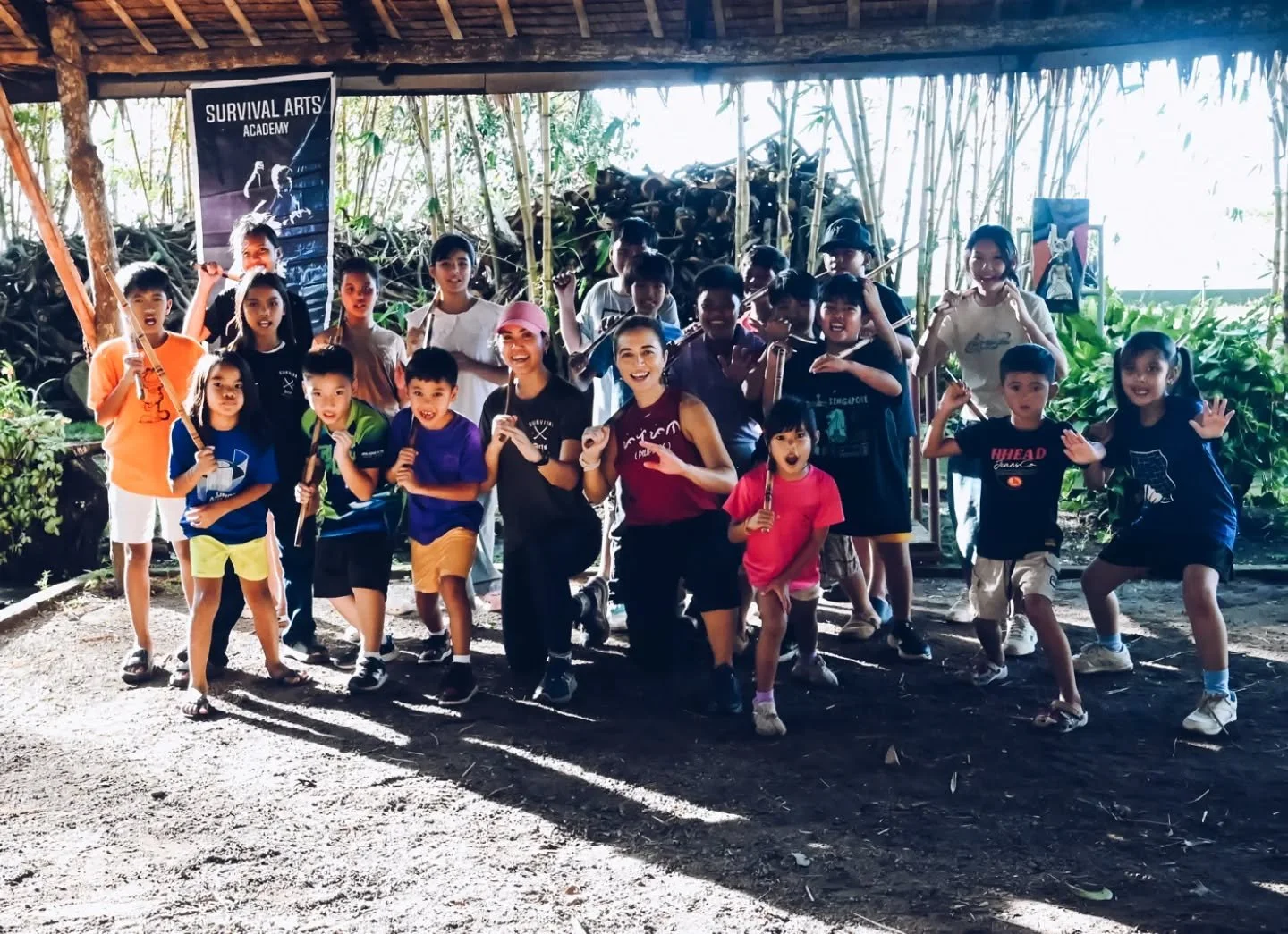 ᜃᜎᜒ Hands Up! 1, 2, 3 &mdash; Kids for Kali 🙌🏽 
Despite the storms and floods we endured, we still find a way to create joy in learning with the kids! Joy is resistance. All children deserve to enjoy their childhood 🌿 

@survivalarts + @amat_amat.