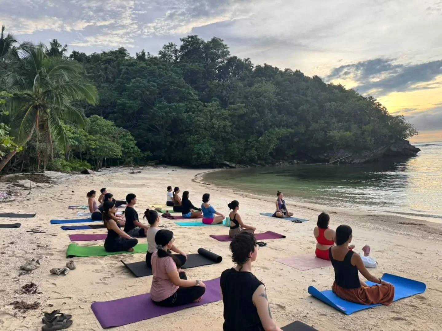 Yoga Beach Flow 🌊 Danjugan Retreat Day One 

From sunset yoga flow to hiking through the mangroves and learning about Mother Earth in the best classroom she can offer: immersed in nature. ᜐᜎᜋ salamat @danjuganisland and the amazing staff for protect