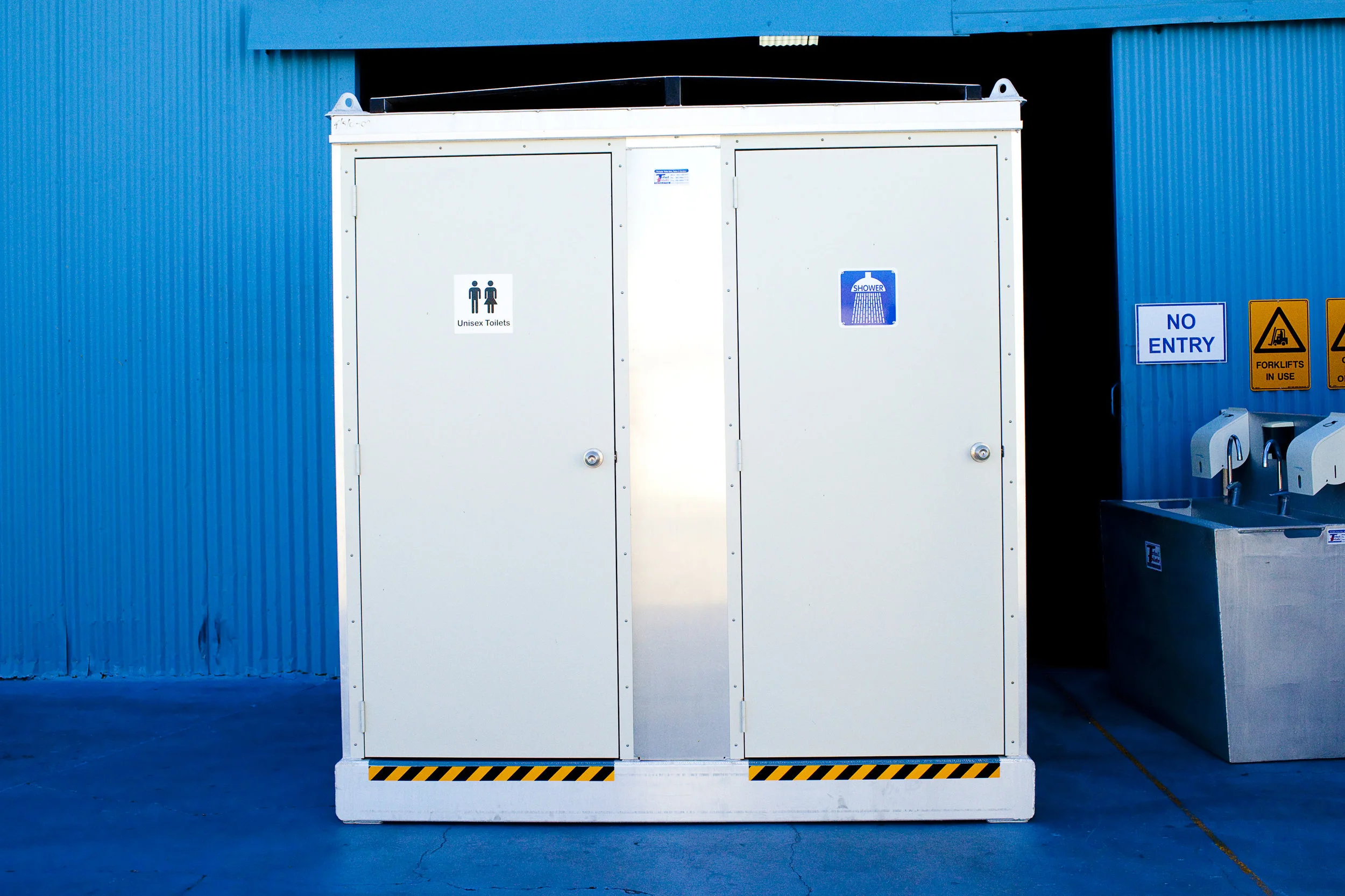 Total Cubicles Total Toilets - Cubicles