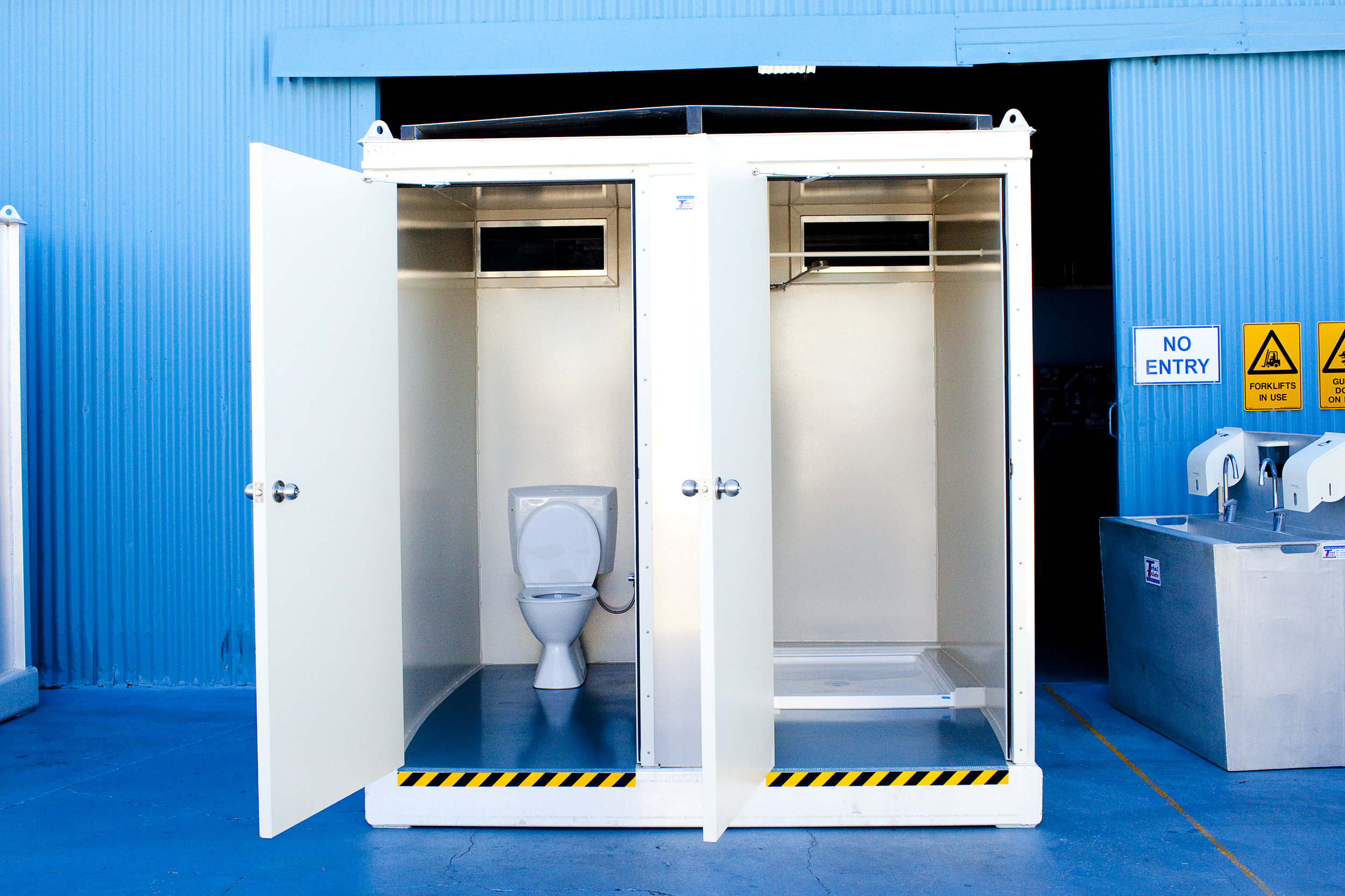 Total Cubicles Total Toilets - Cubicles