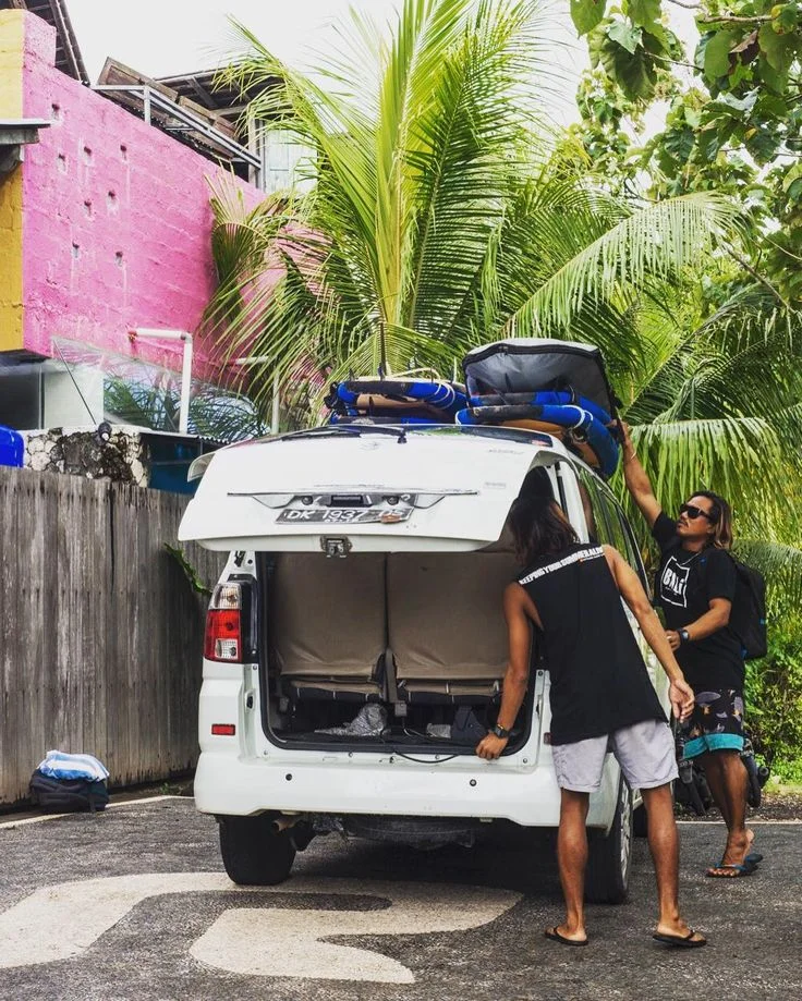 d045c0e80f612e5b135e60311e6639e1--bali-indonesia-surfing.jpg