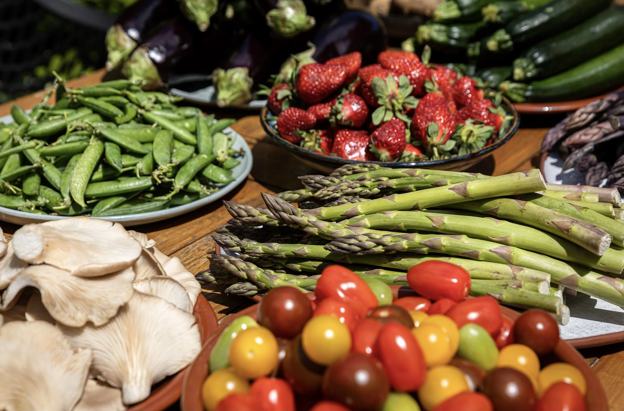 Vic Road Kitchen Vic road wine bar & cellar