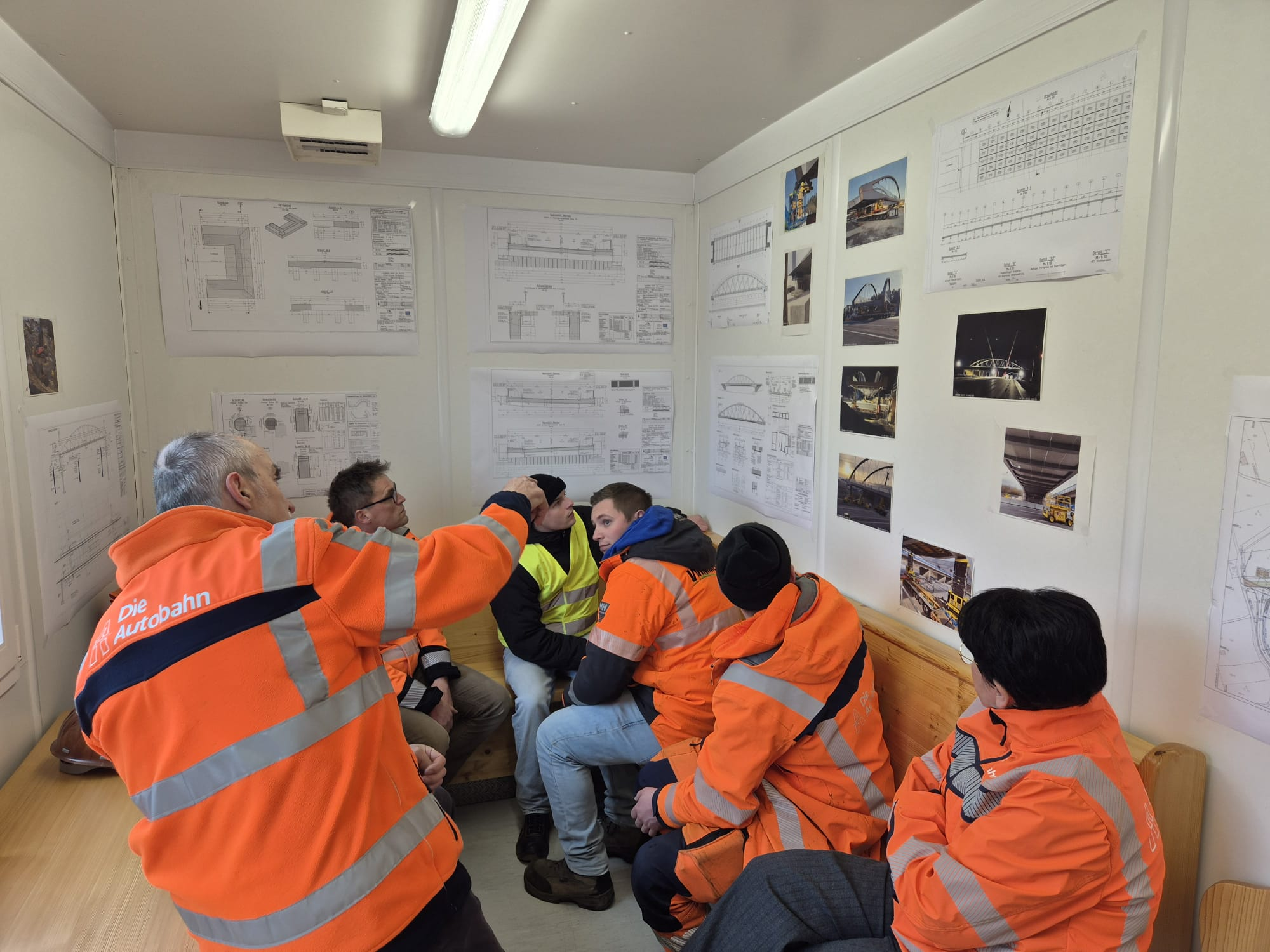  Projektvorstellung im Baucontainer 