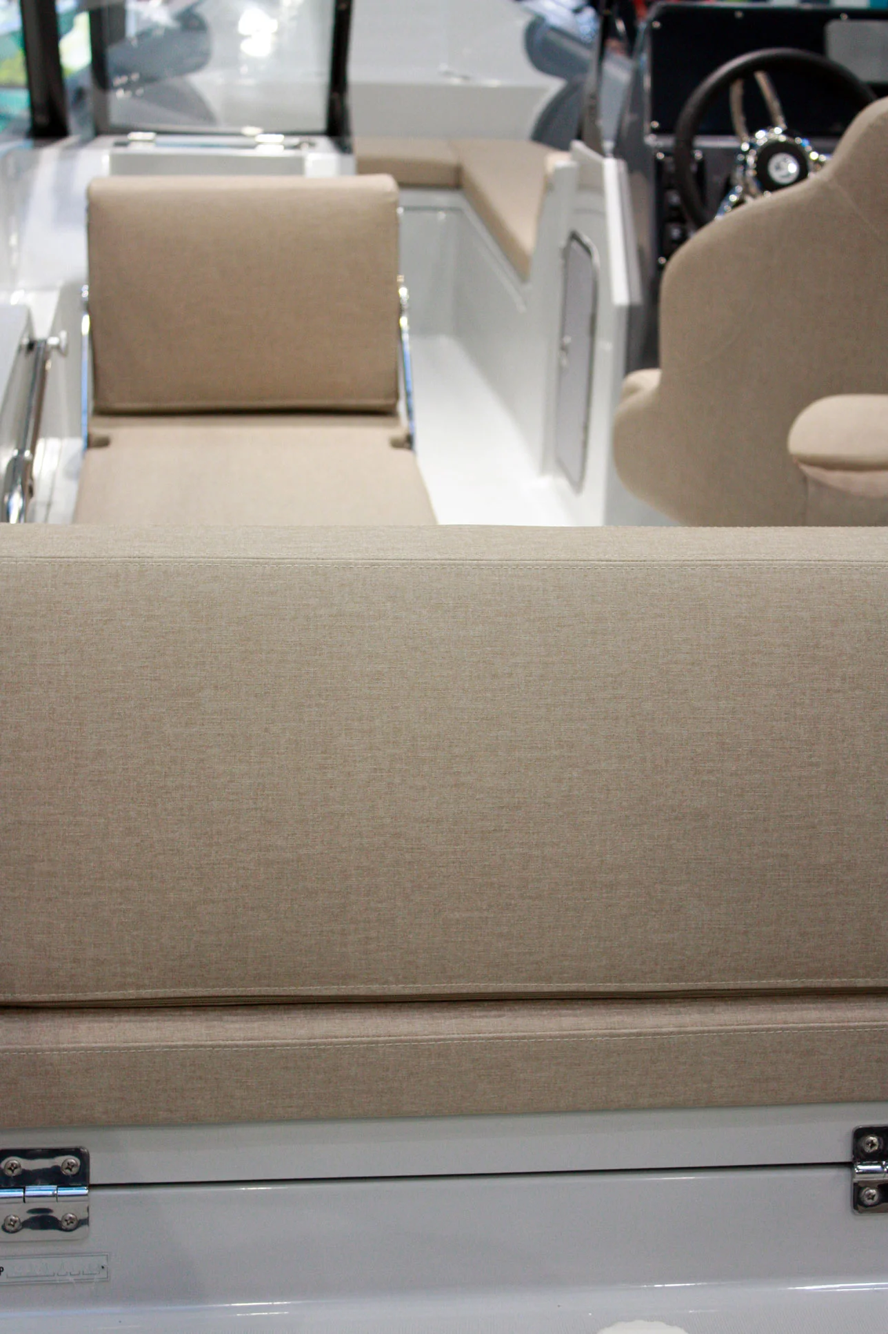 Capelli-BR65-festrumpfschlauchboot.jpg