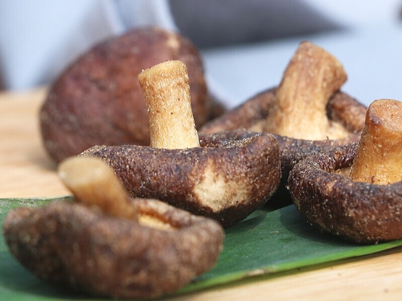Crunchy Shiitake Mushrooms