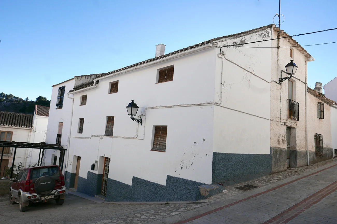Moclin Property 1.jpg