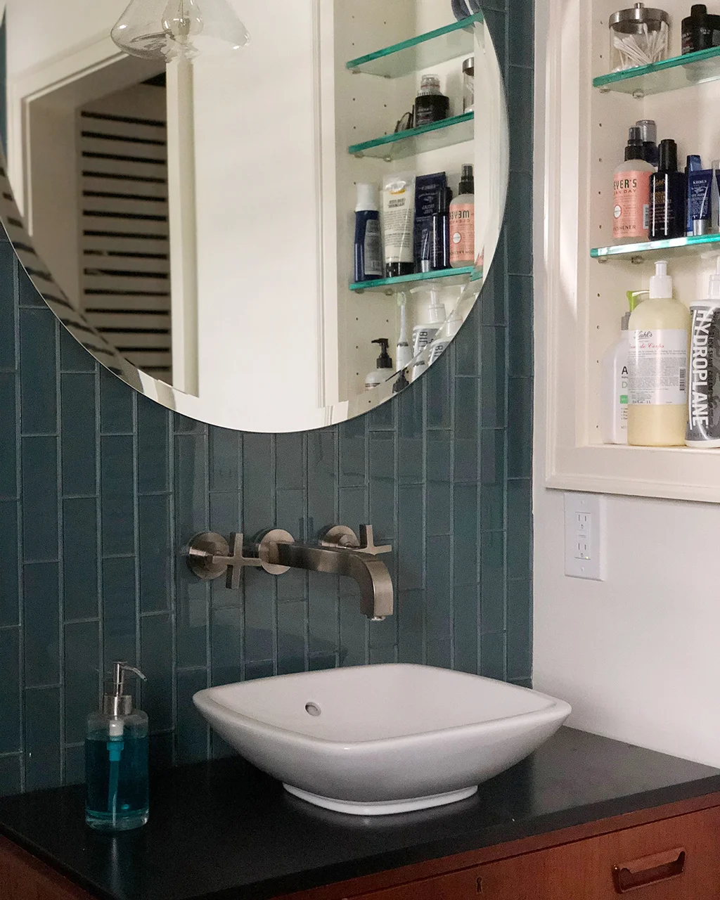 BATHROOM_6_1024x1280.jpg