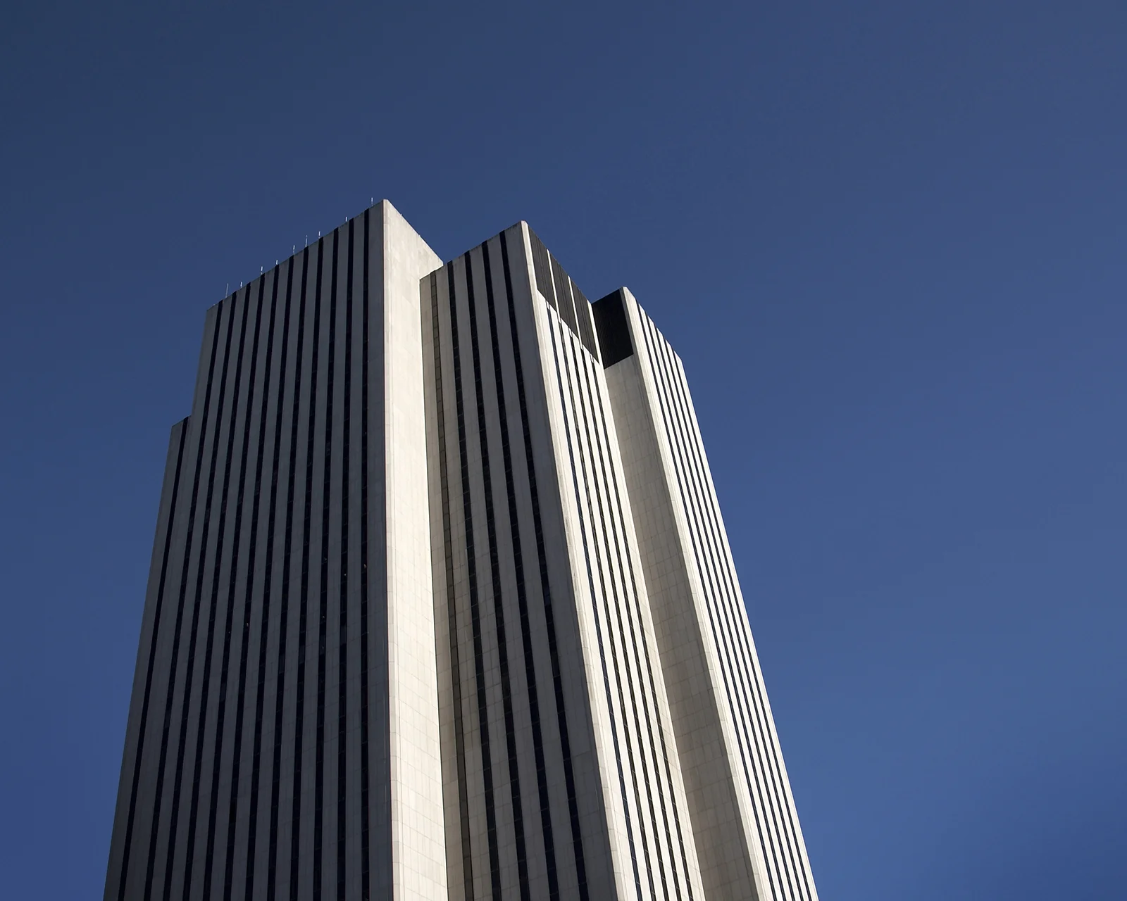 blue sky scraper.jpg