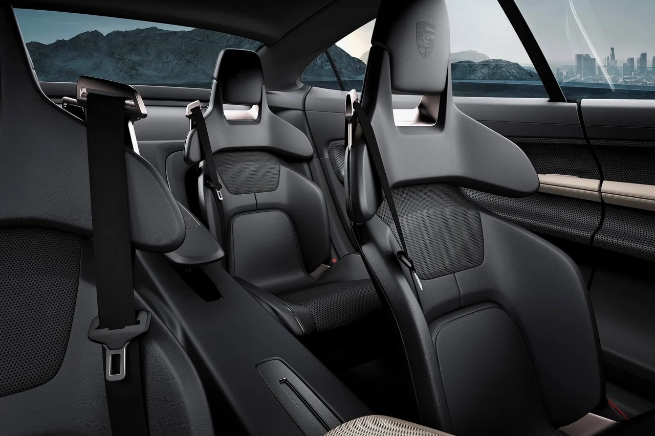 Porsche-Mission_E_Concept-2015-1280-0f.jpg