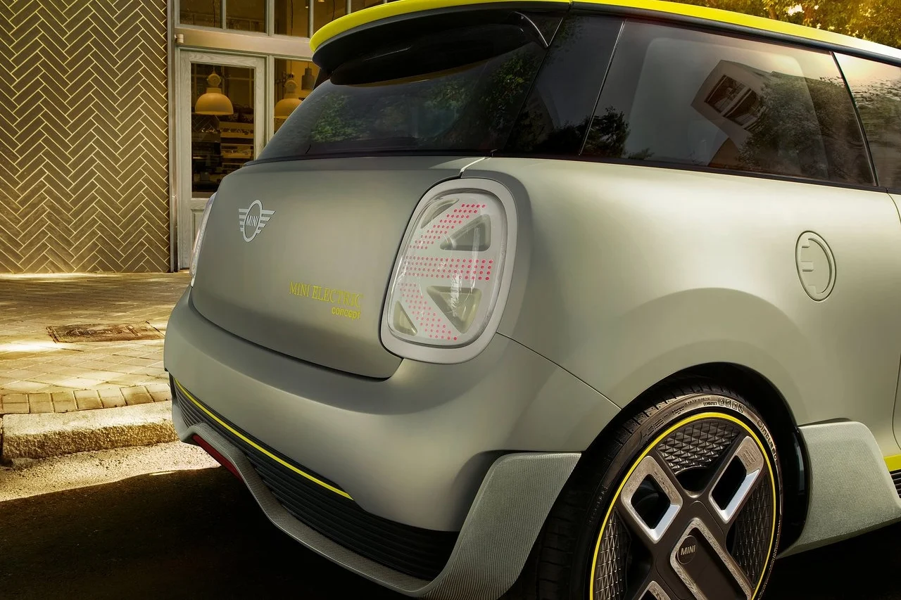 Mini-Electric_Concept-2017-1280-09.jpg