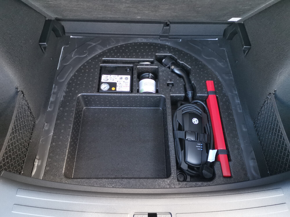  MG ZS EV Charging Kit 