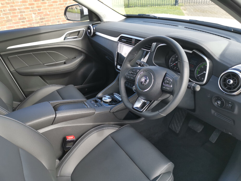  MG ZS EV Dashboard and Steering Wheel 