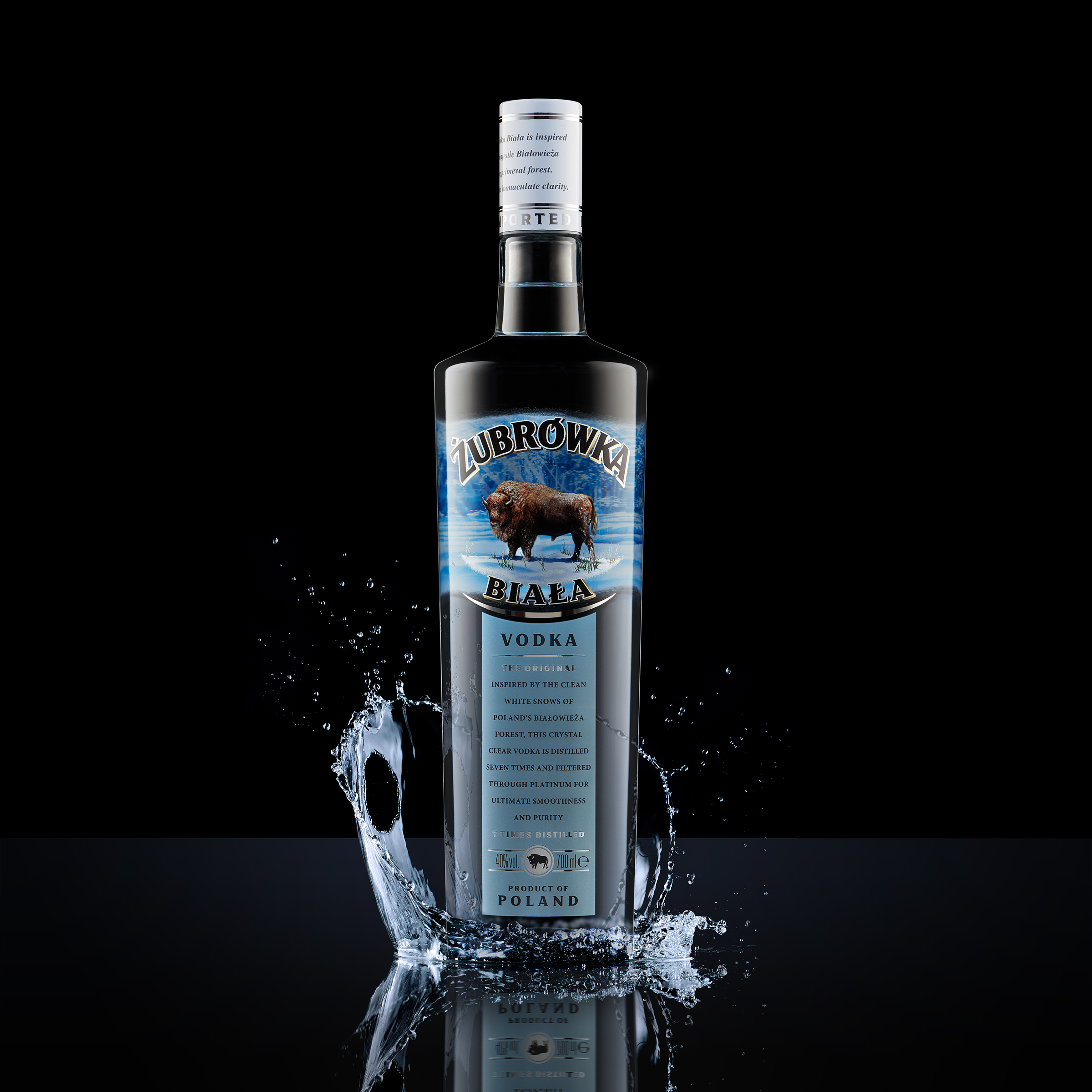 Zubrowka Vodka Image with splash Flat 2.jpg