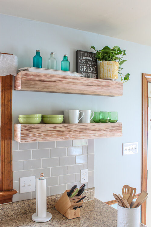 Floating Shelves Perfect For Kitchens, What Is The Best Wood To Use For Floating Shelves In Kitchen