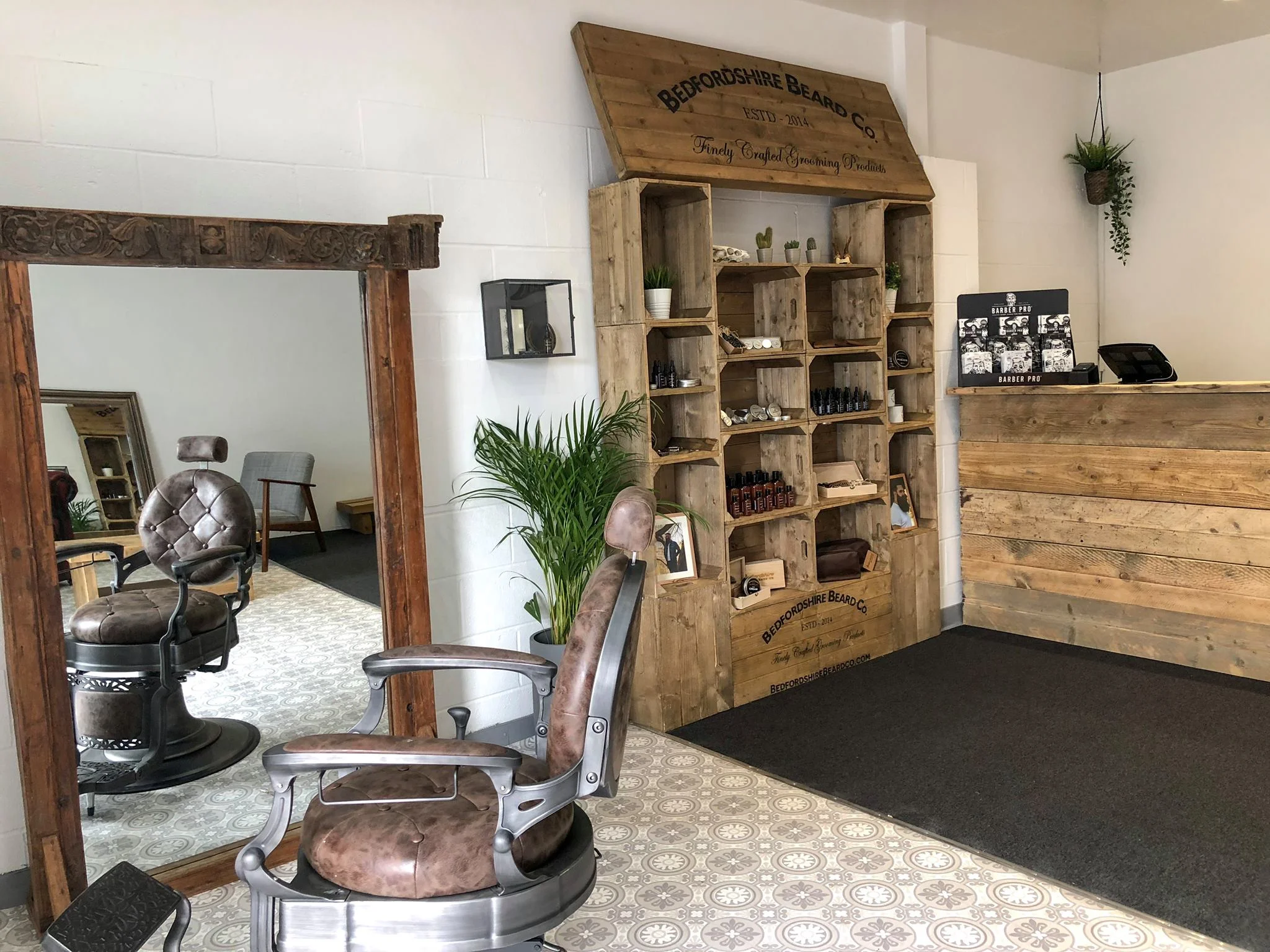 Bedfordshire-beard-shop-vintage-suit-hire.jpg