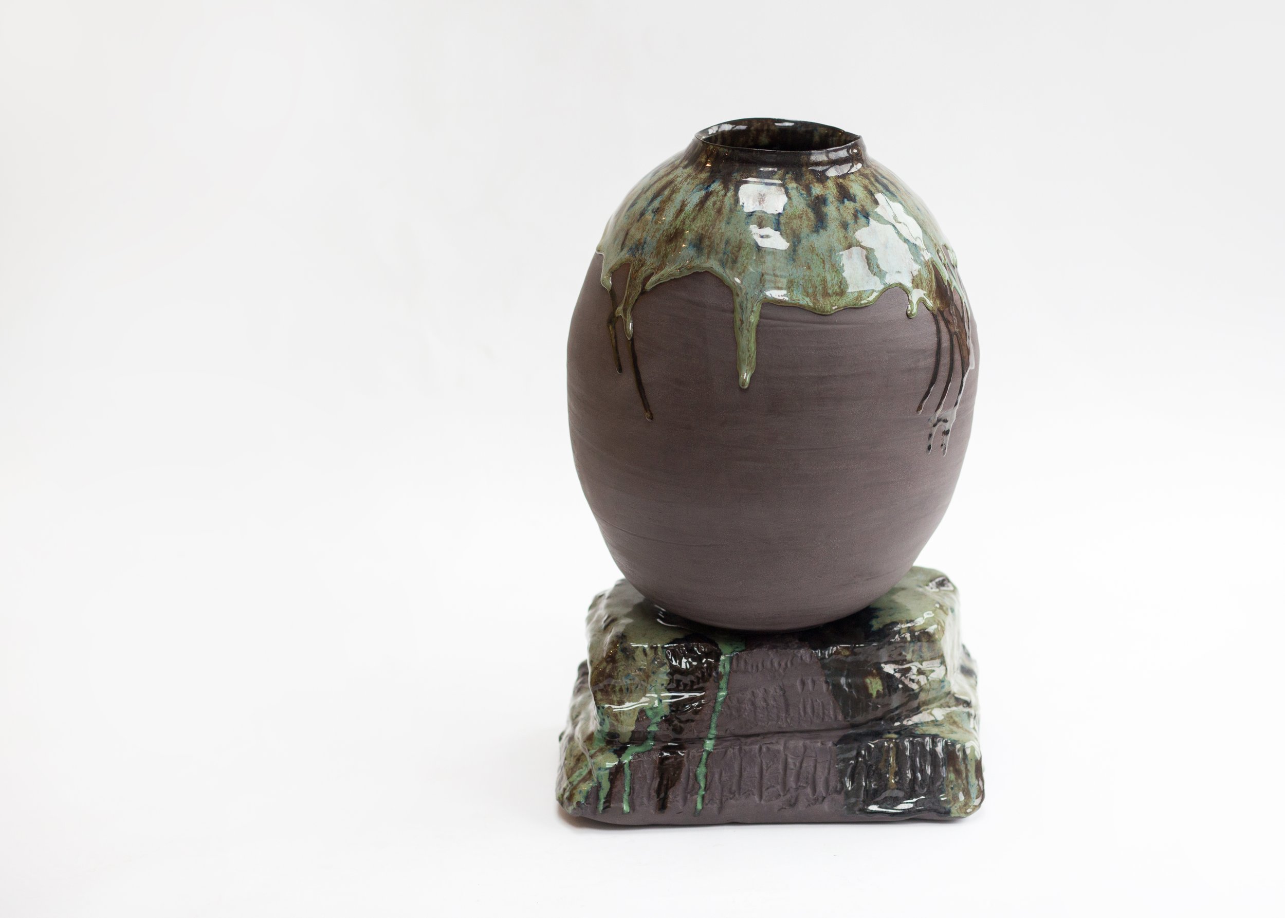 10.Kirsty Adams Ceramics Cullernose moon jar and rock Schwartz clay 51cm x 28cm 2 copy 2.jpg