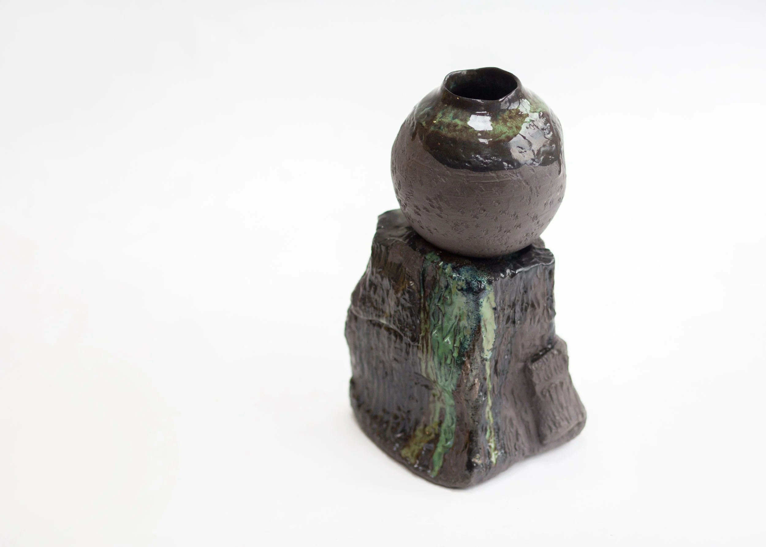 11.Kirsty Adams Ceramics Cullernose moon jar and rock Schwartz clay 33cm x 15cm 1 copy 2.jpg