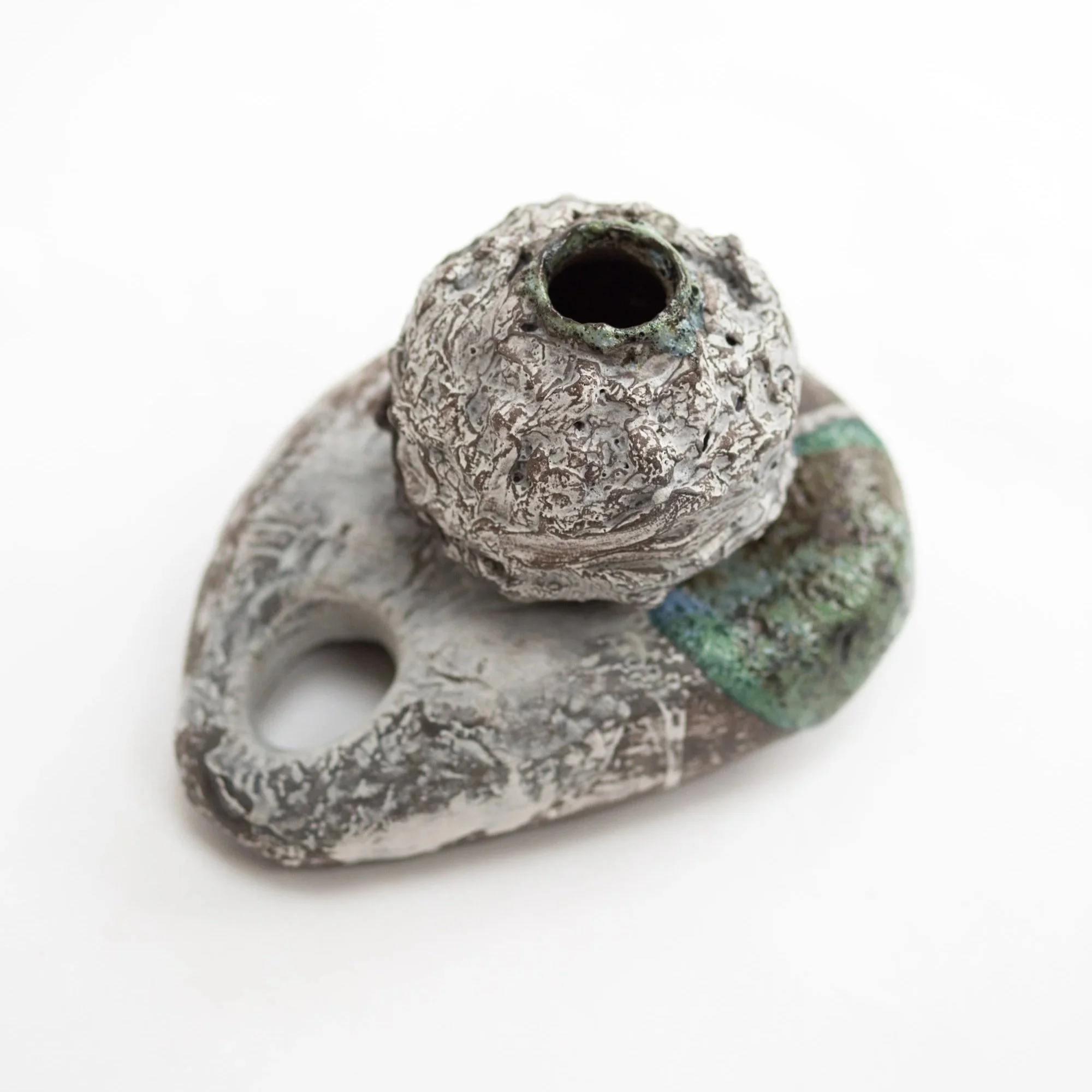 3.Kirsty+Adams+Ceramics+Cullernose+moon+jar+and+holey+stone+Schwartz+clay+textured+20cm+x+19cm+1+copy.jpg