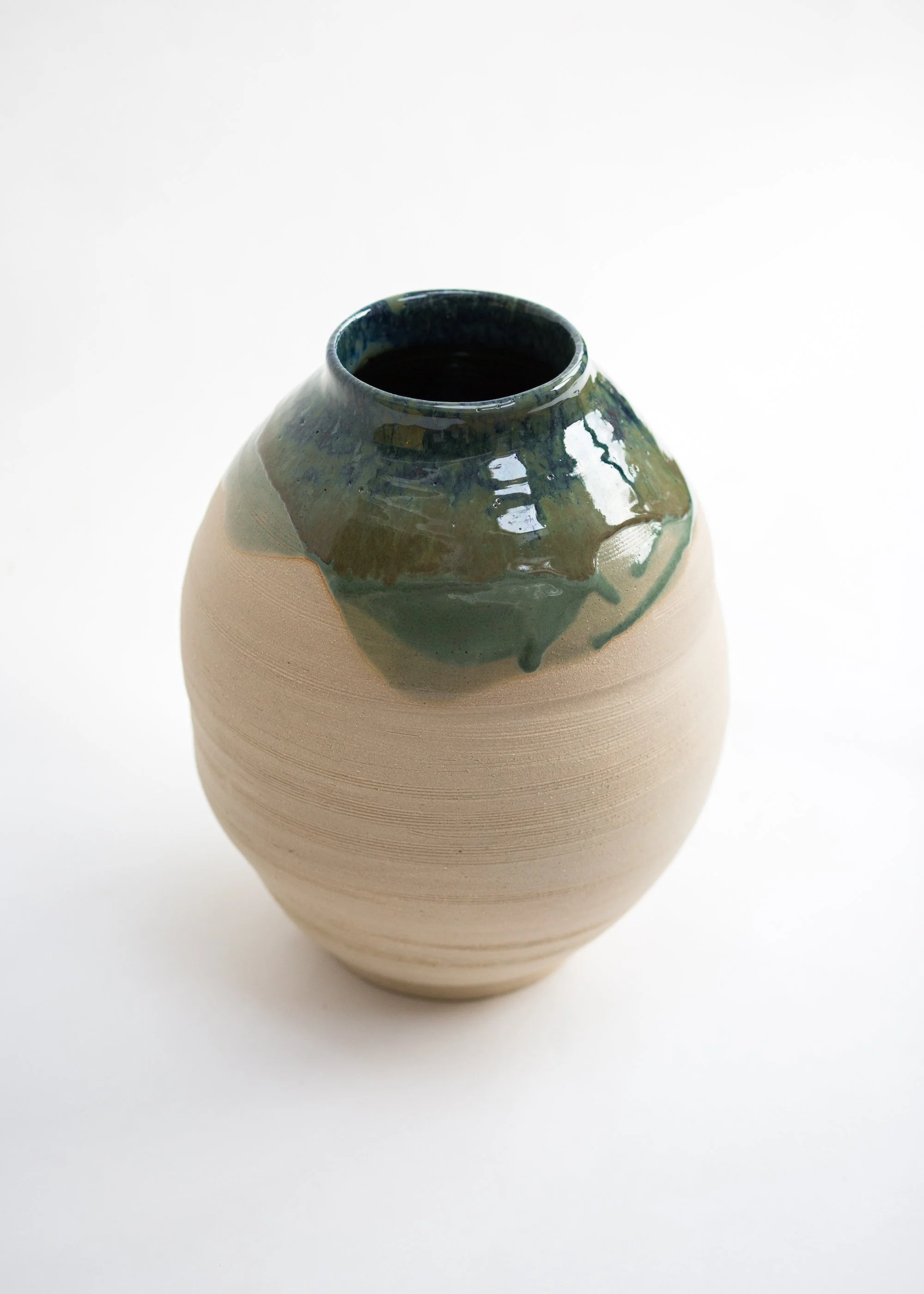 Kirsty Adams Algarve moon jar 11 cm x 35cm .jpg