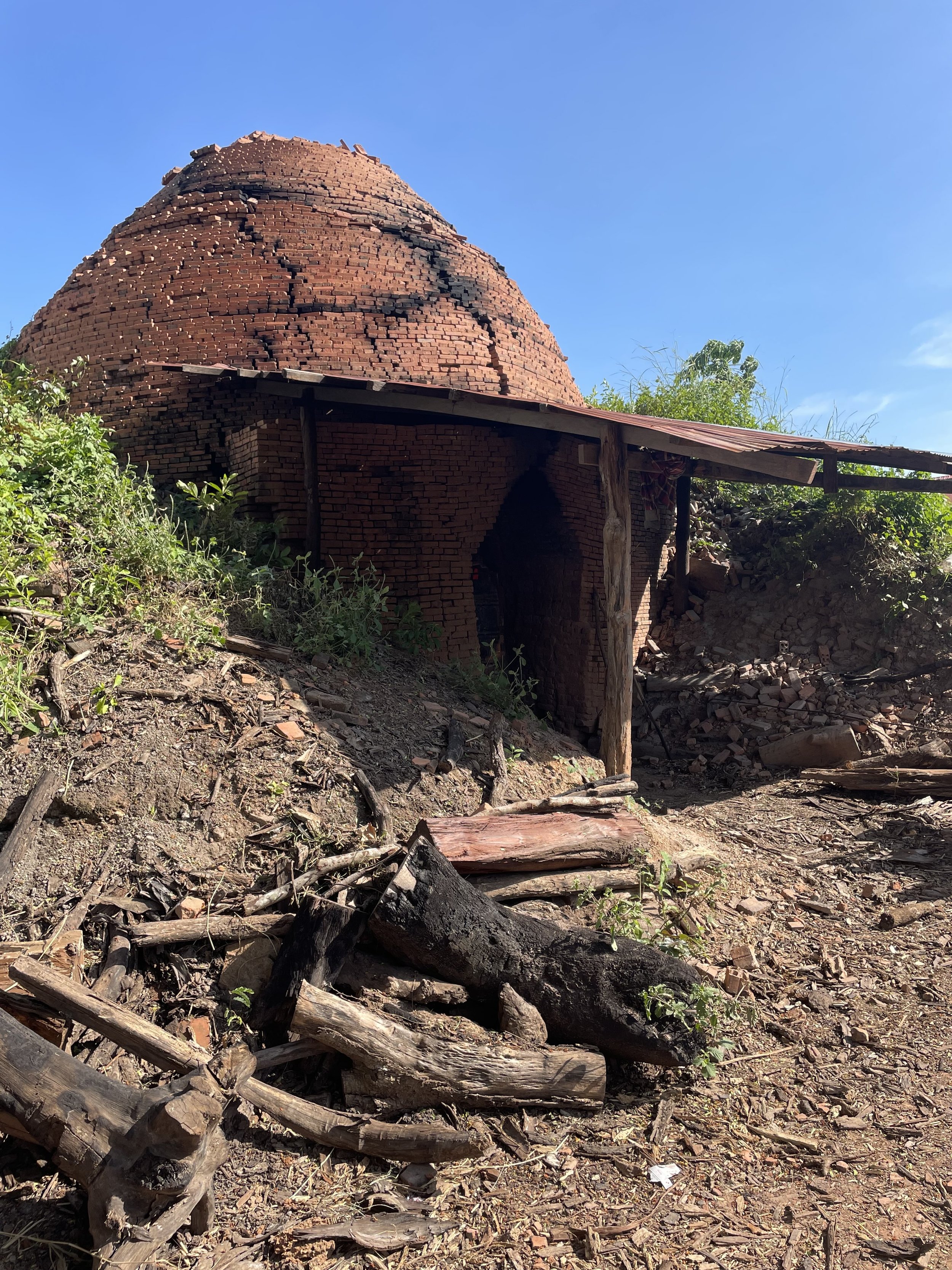 brick_factory_kiln_exterior.jpg