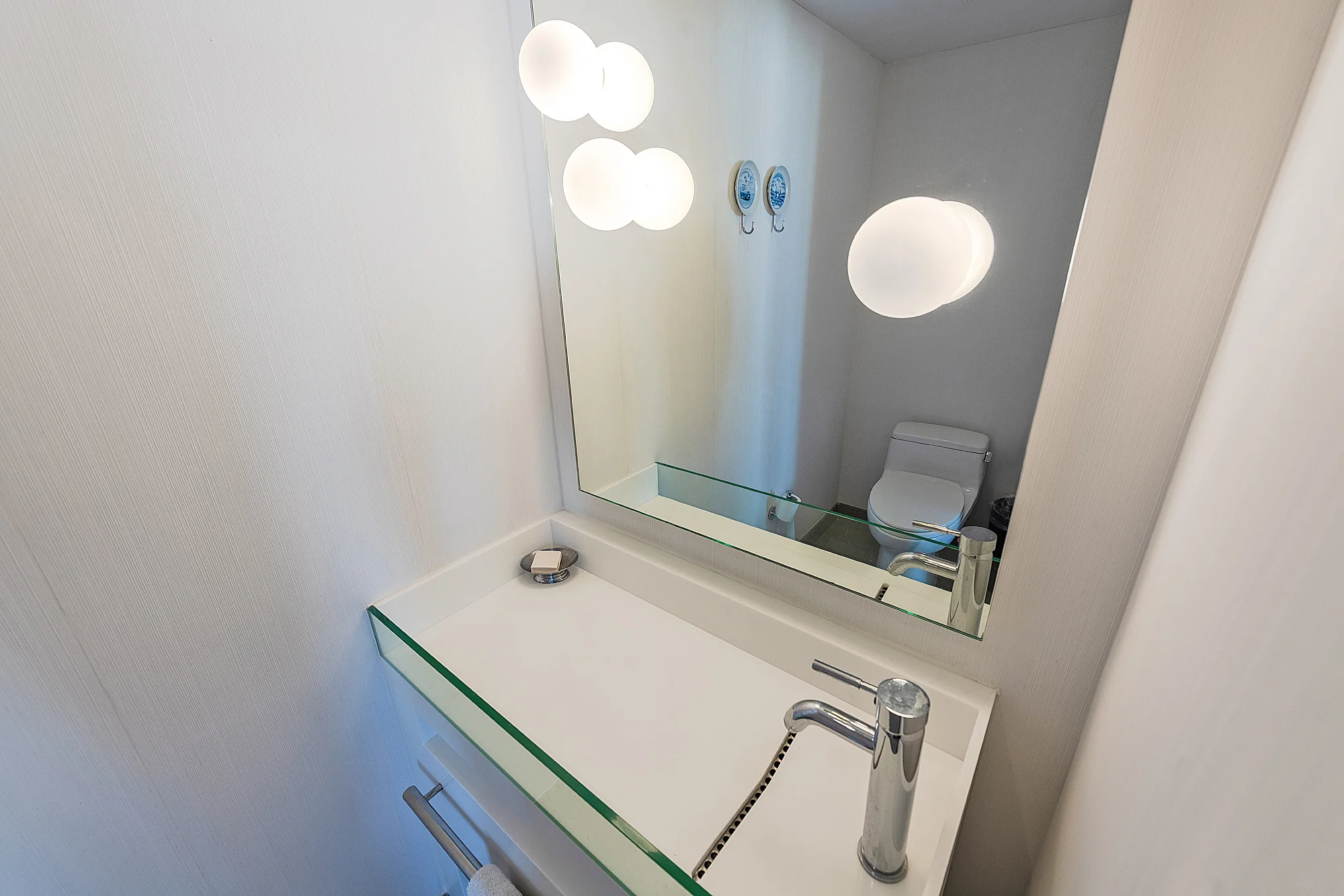 half bath.jpg