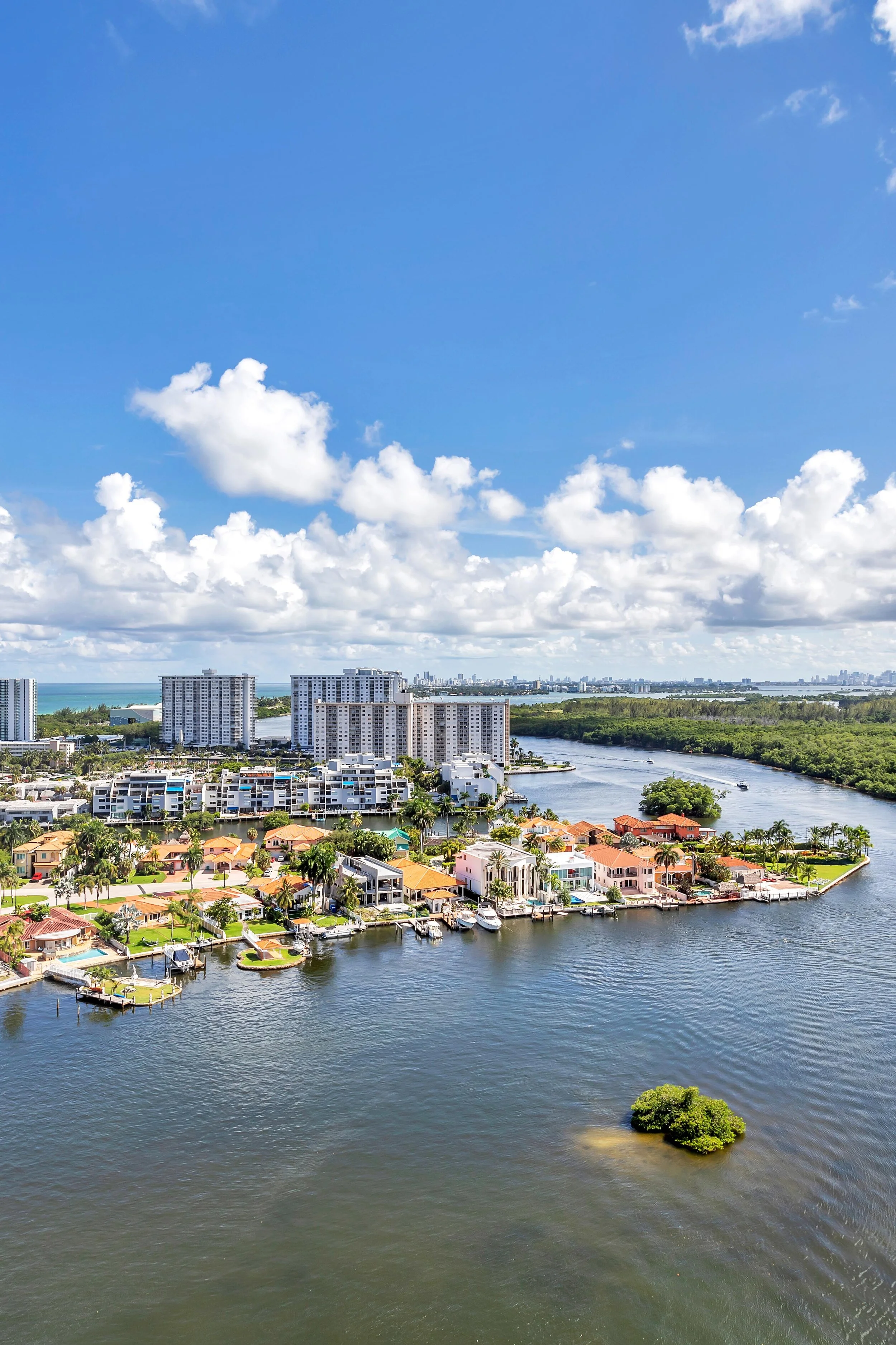 PM_400 Sunny Isles_17S.jpg