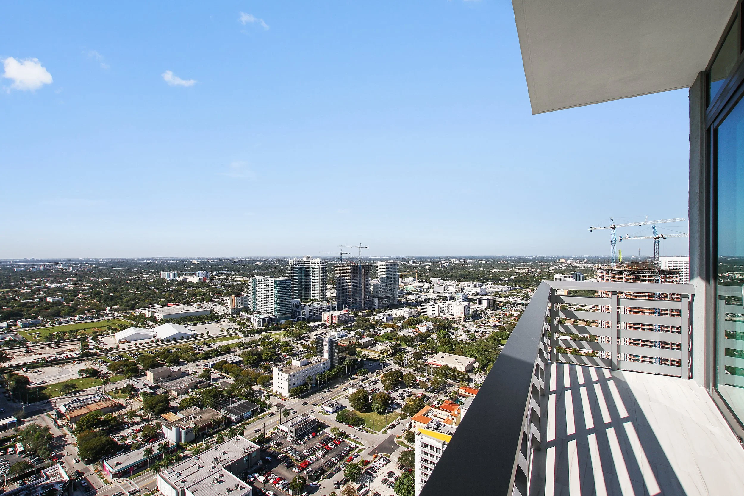 13__icon_bay_photo_by_MiamiRealEstatePhotographers.com.JPG