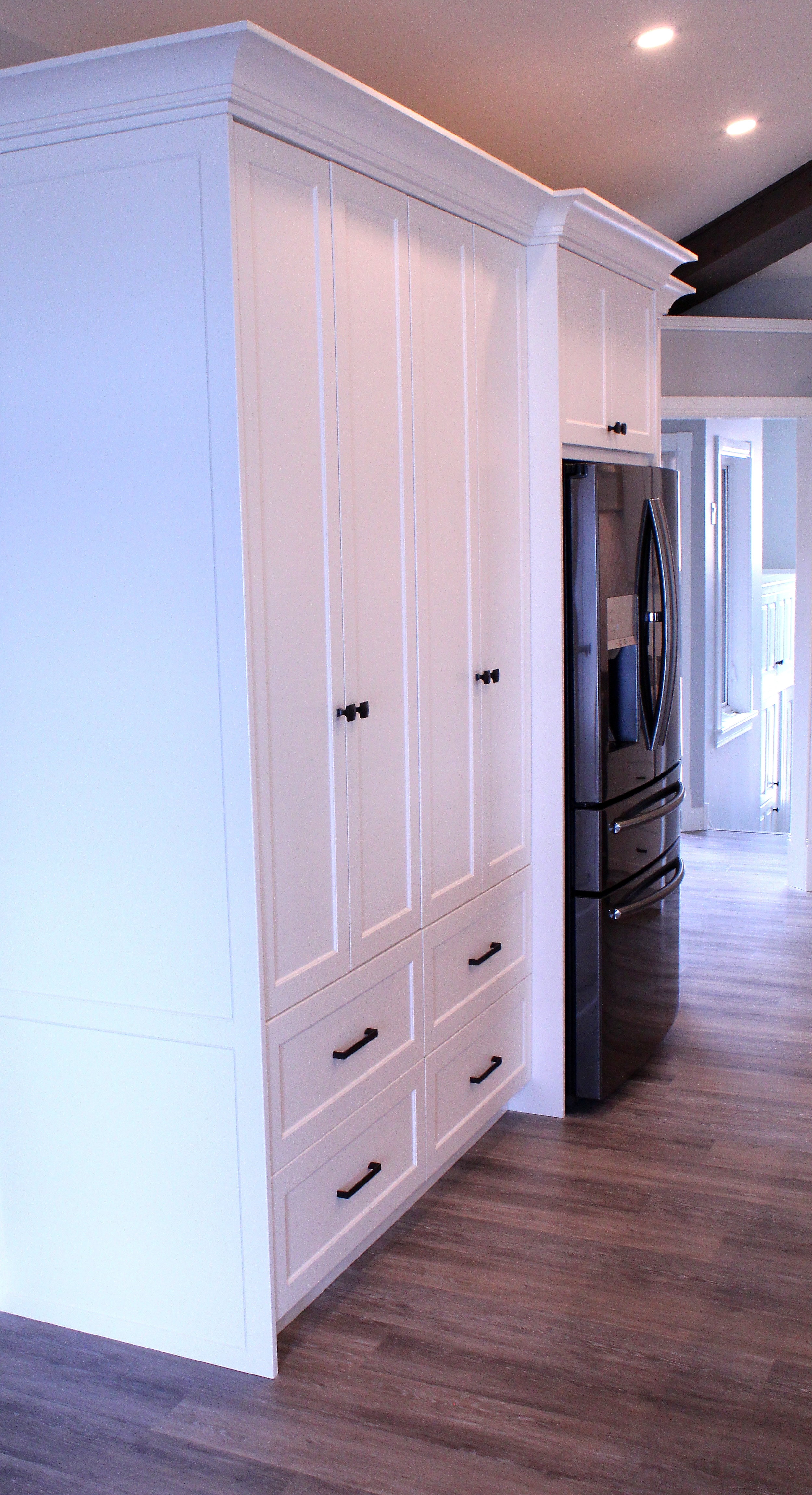 Contour Cabinets Millwork