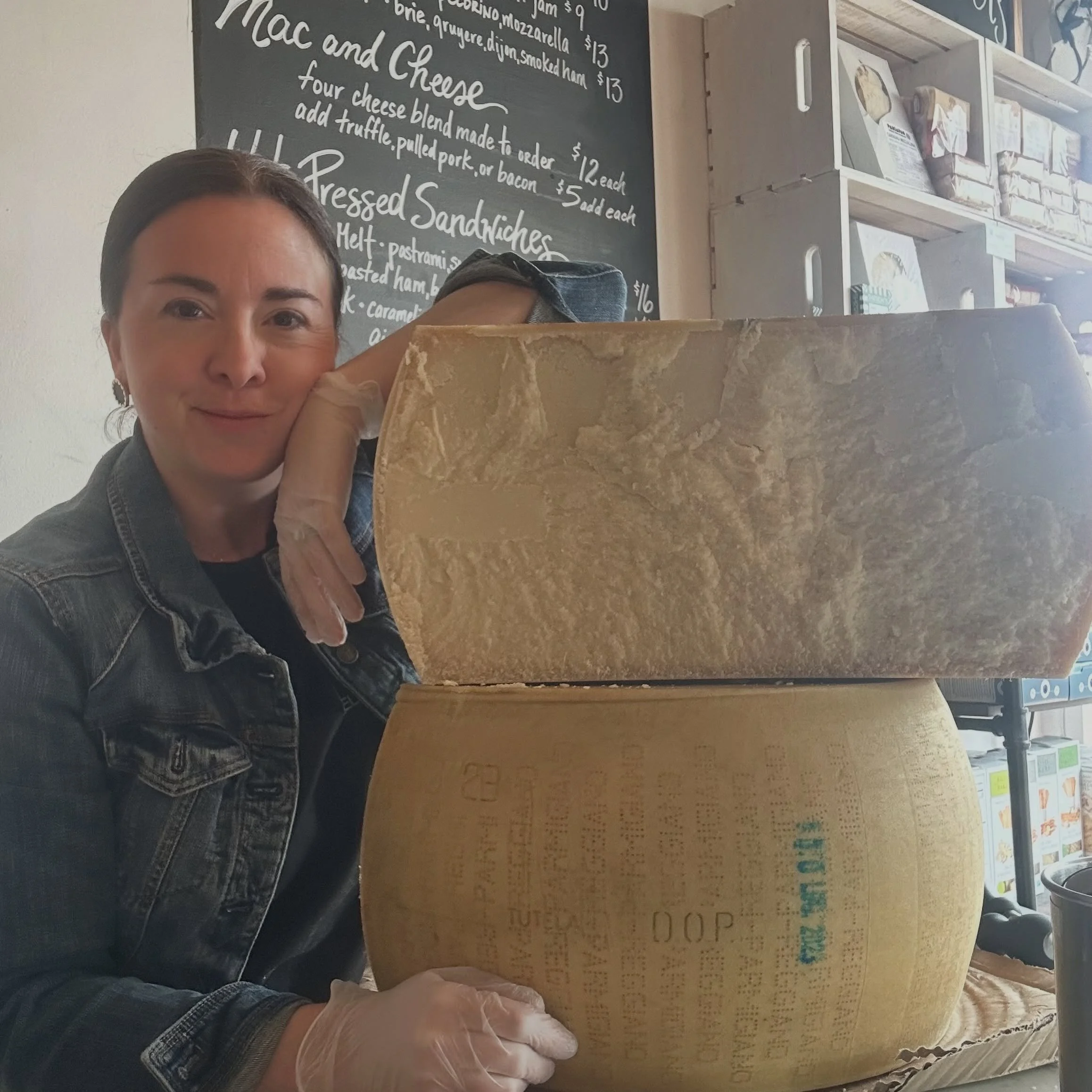 Hi 👋 I&rsquo;m Tiffany&hellip;cheesemonger, co-owner, and platter artist at @babyloncheesecellar for 10 years and counting! I have spent years pouring myself into creating elaborate cheese displays and delving into all the ways cheese (and aesthetic